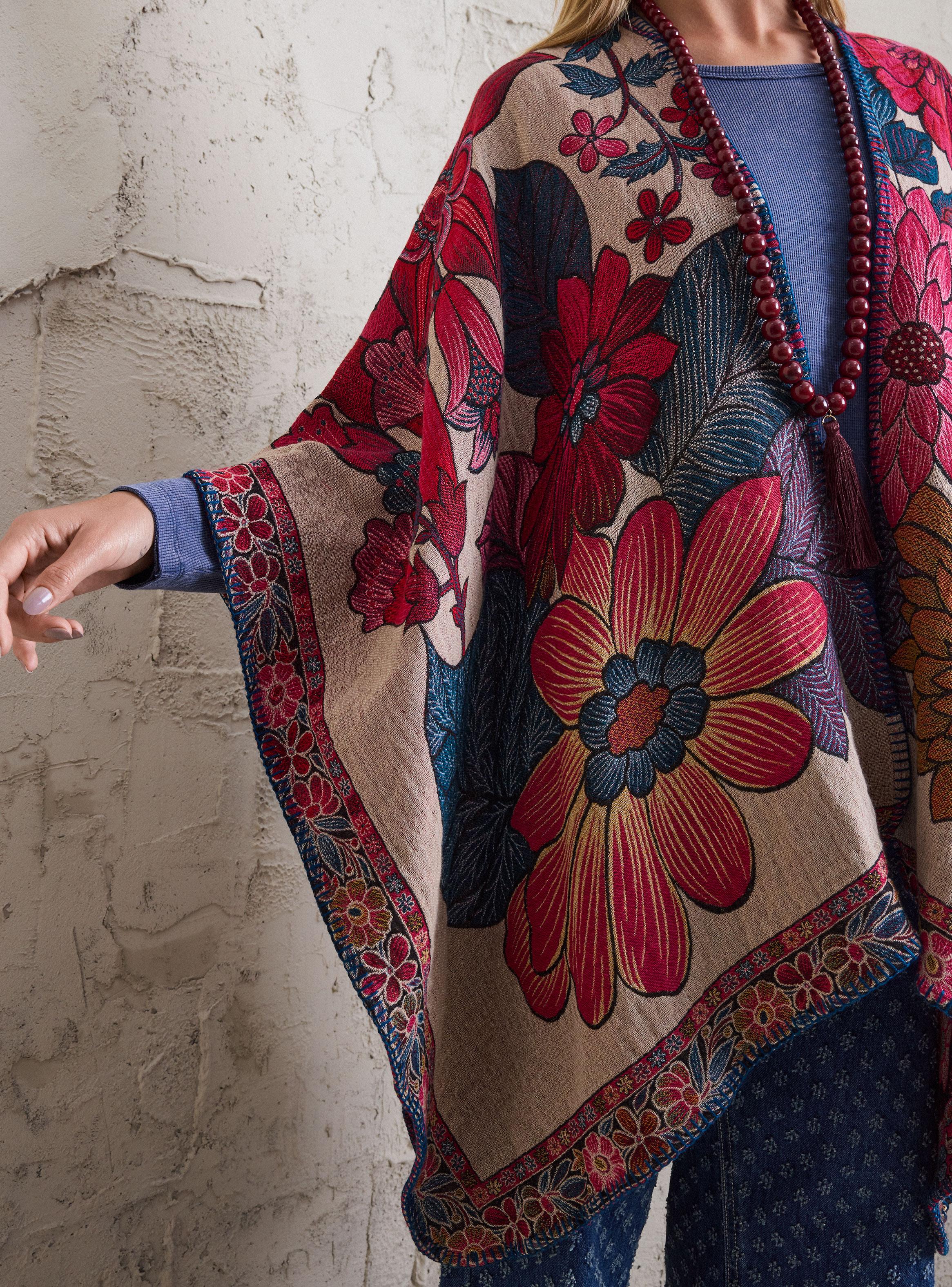 Poncho Tipo Chal Estampado Floreado-3