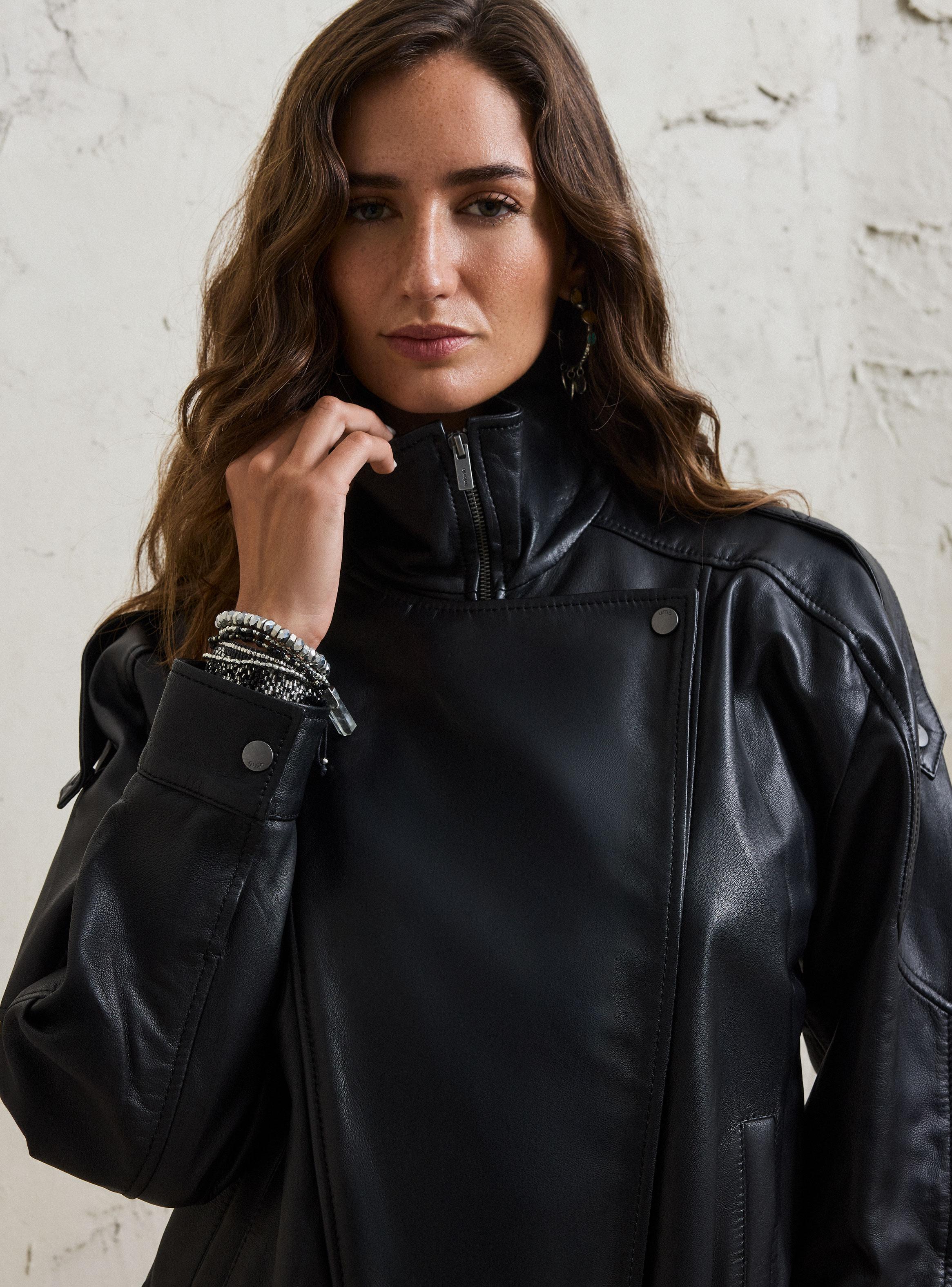 Chaqueta Cuello Tipo Funnel-3