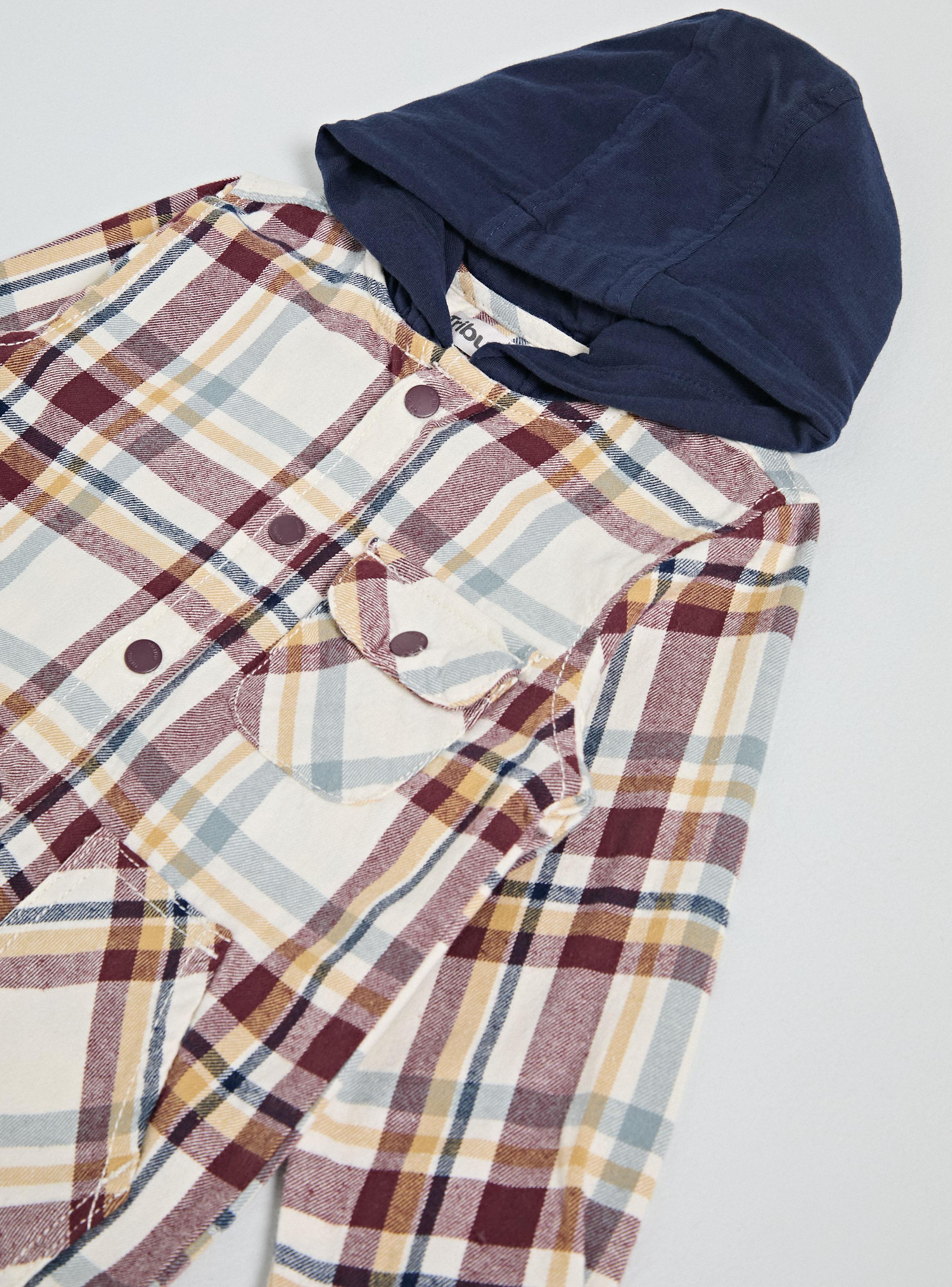 Camisa con Gorro de Fleece-3