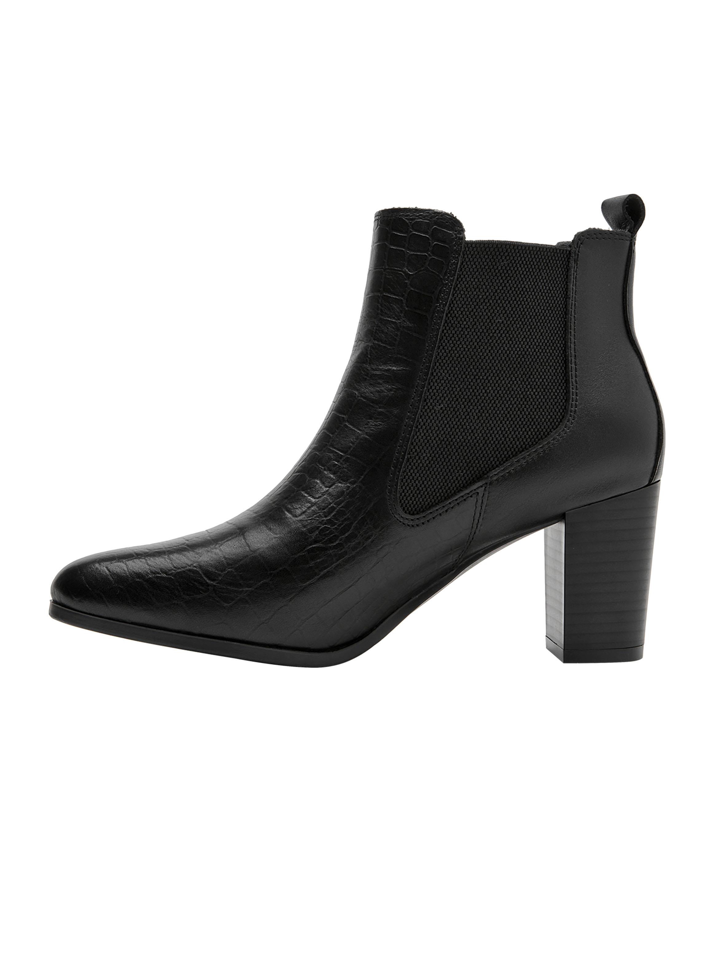 Botín Brm0305 Cuero Puntera Fina y Taco Alto Mujer-2