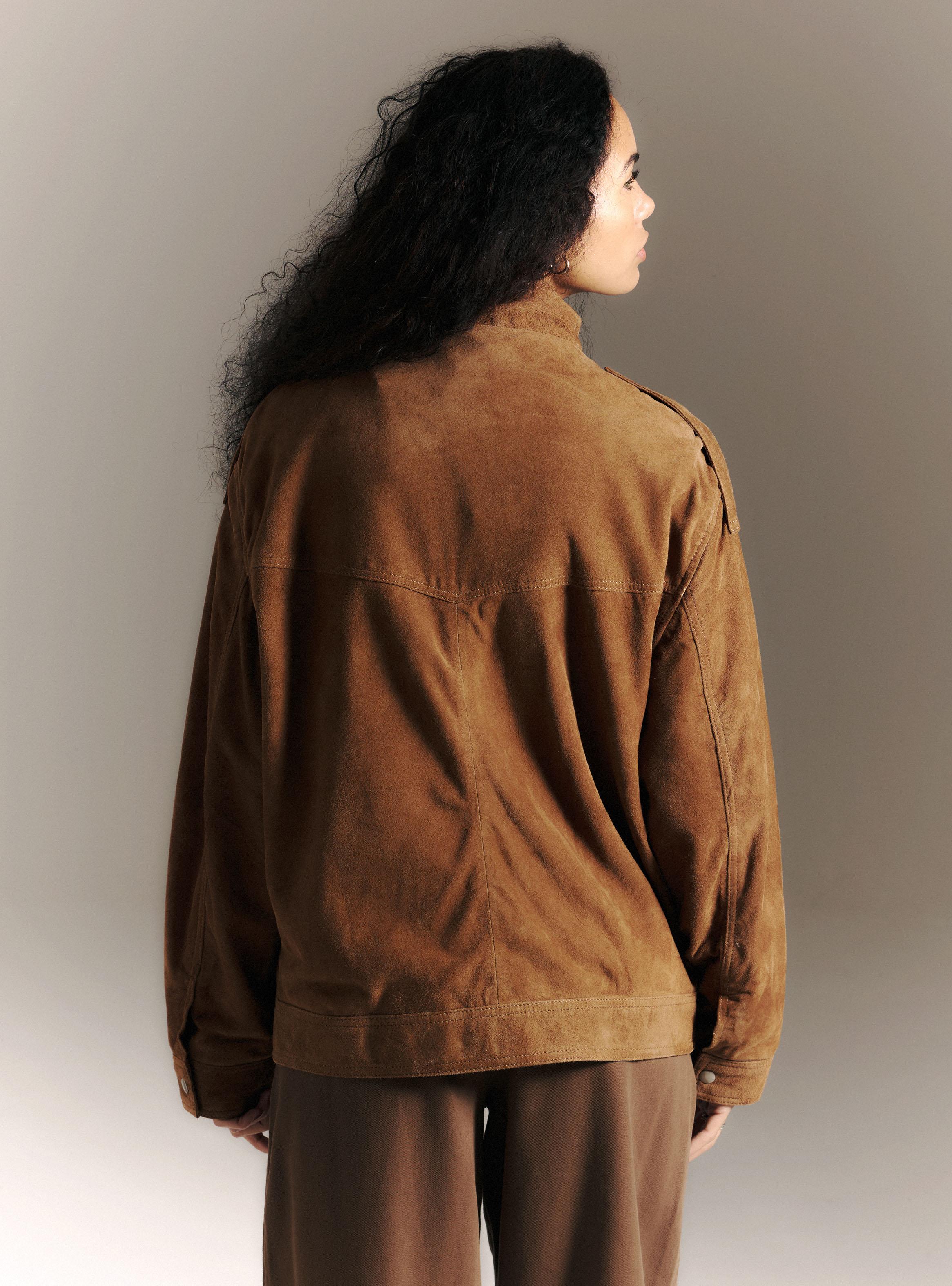 Chaqueta Gamuza Tipo Bomber Funnel Limited Edition-1