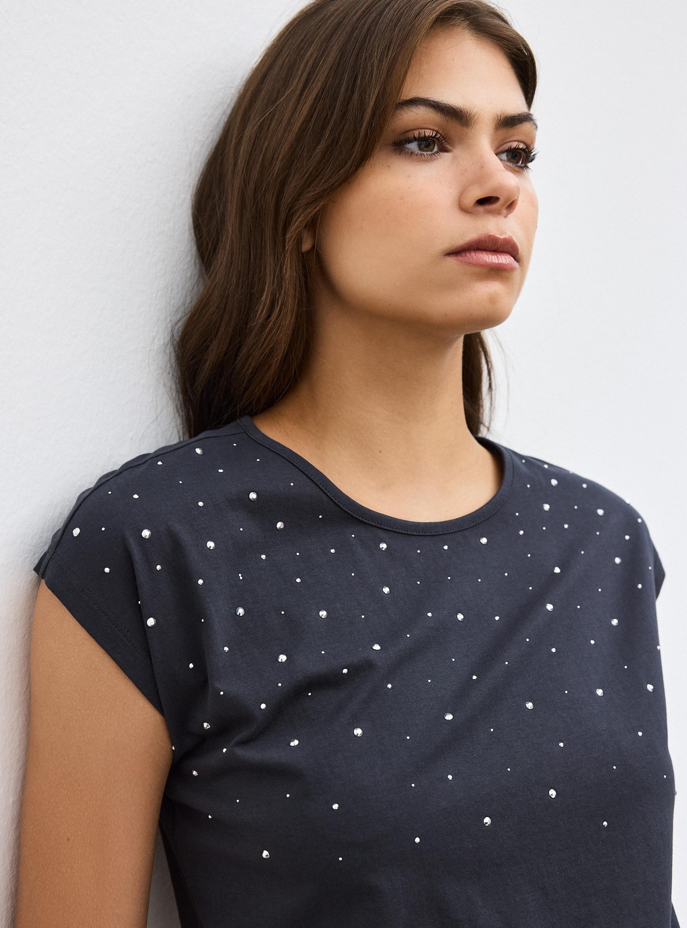 Polera Manga Corta Aplicación Joyas-2