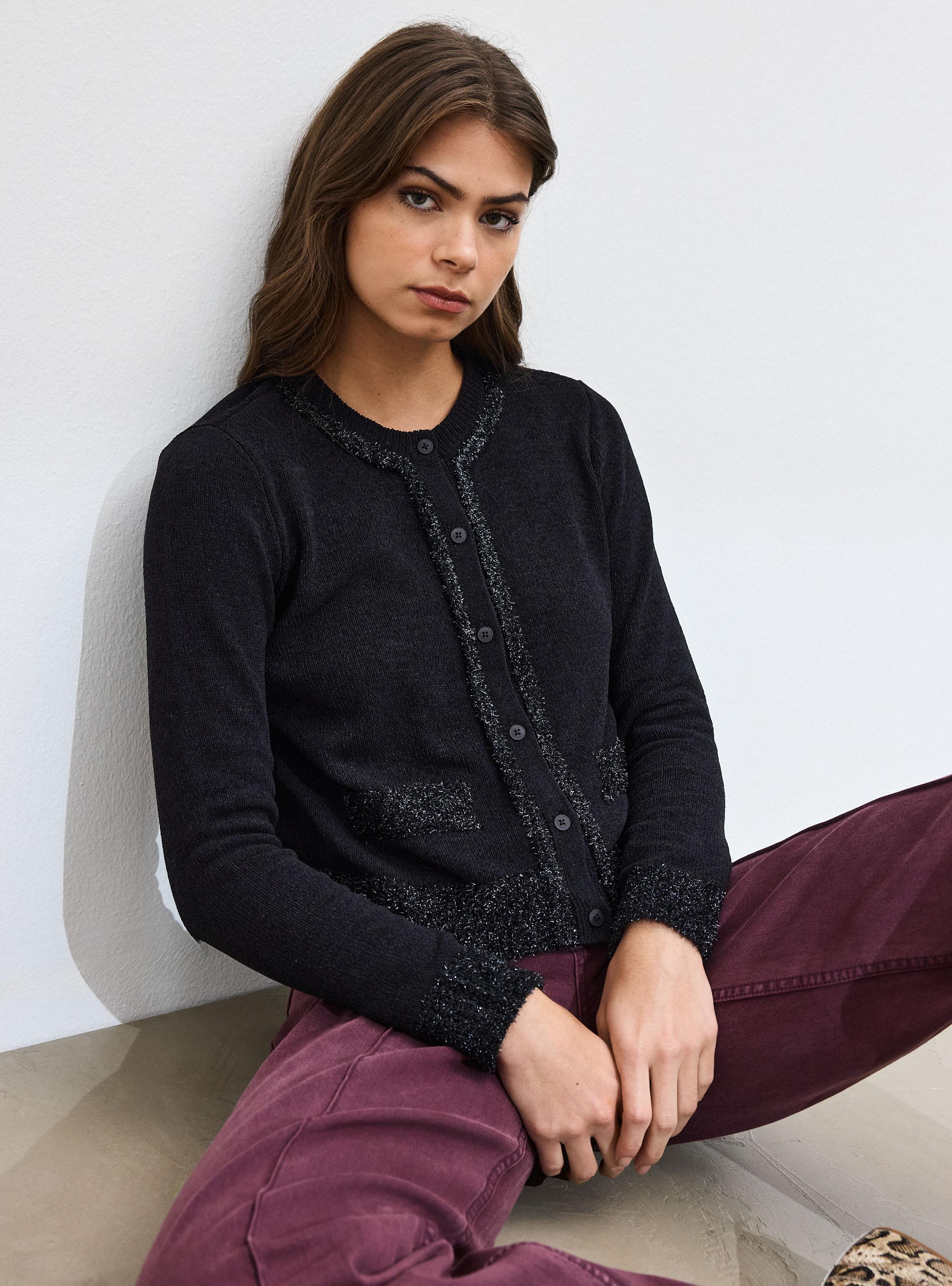 Chaleco Cárdigan Diseño Hilo Metalizado-2