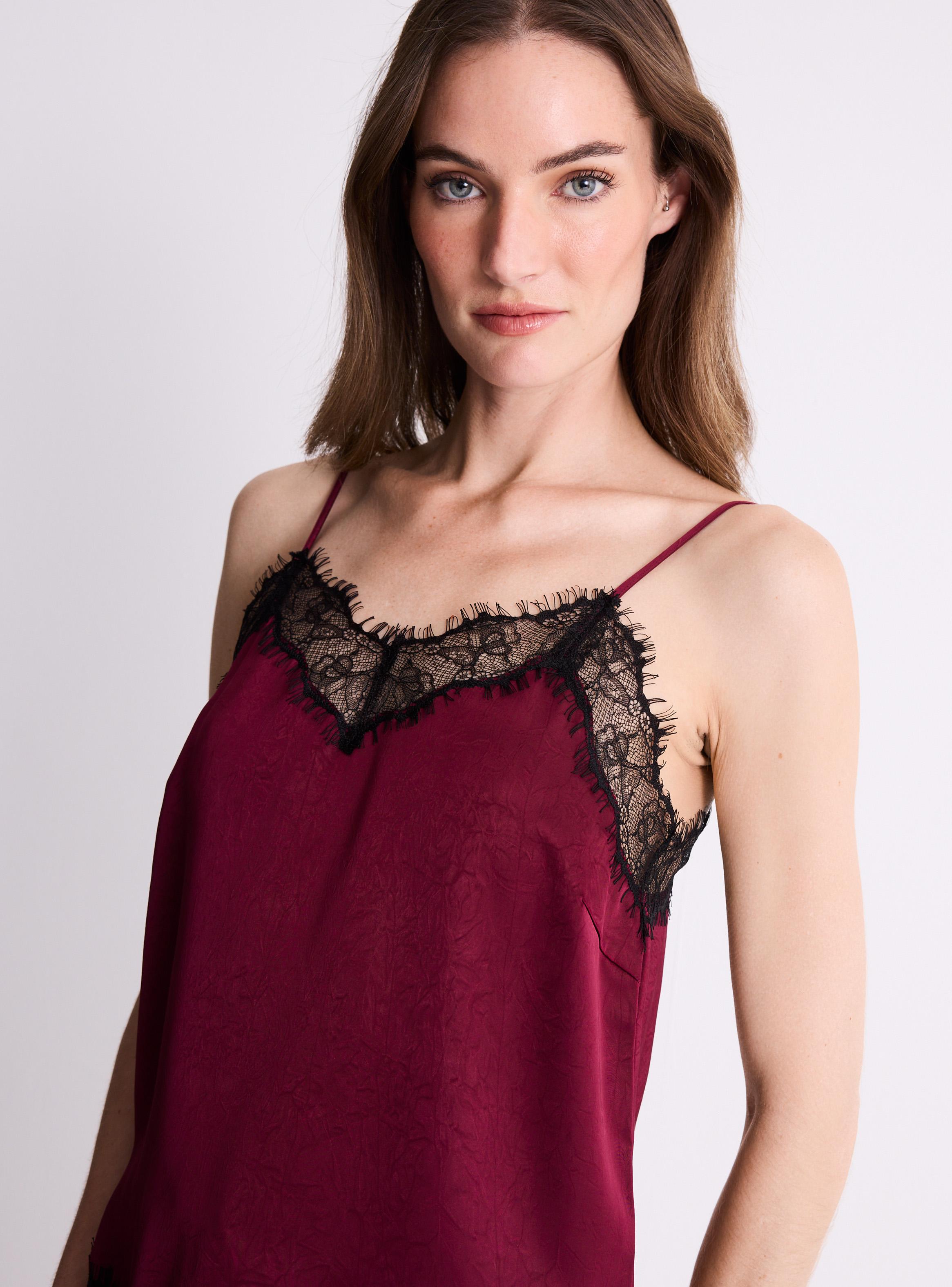 Blusa Lencera Satinada con Encaje y Pabilos-2