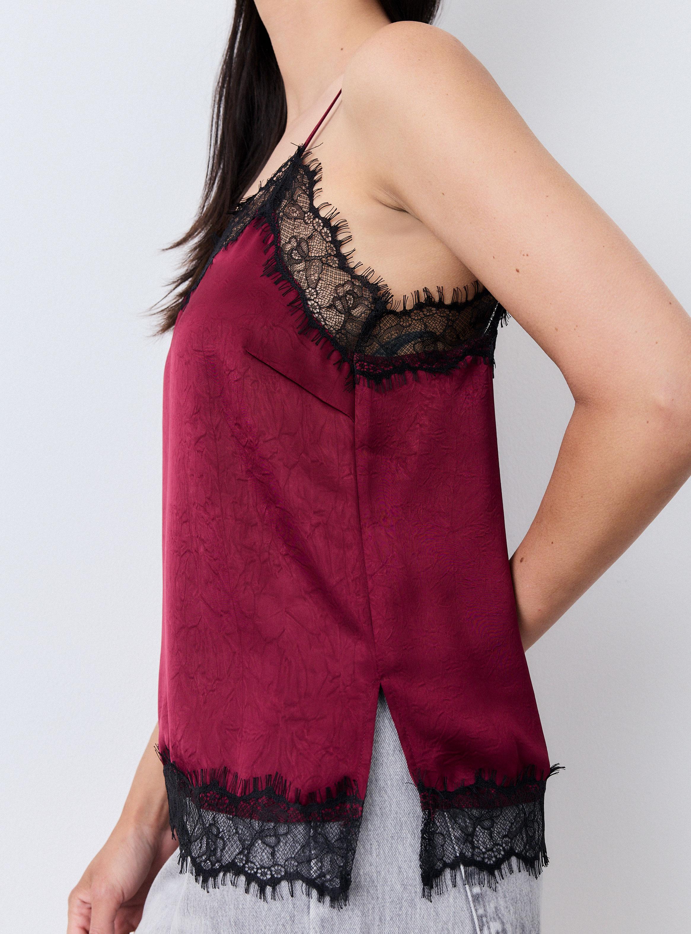 Blusa Lencera Satínada con Encaje y Pabilos-3