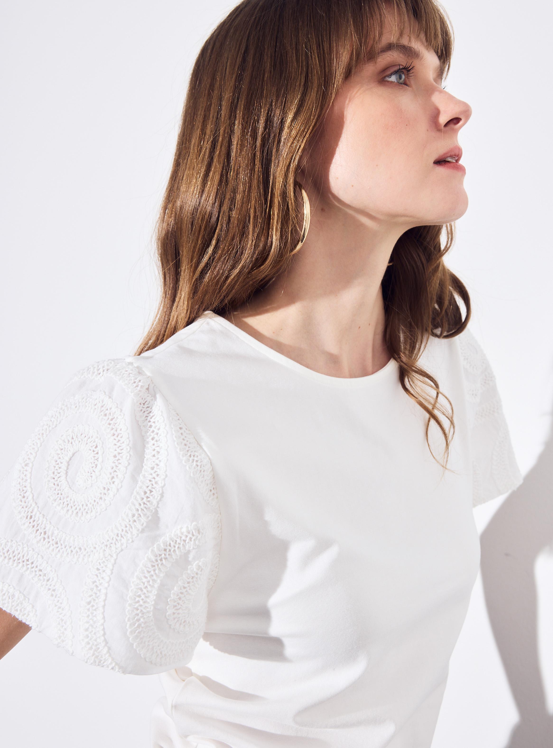 Polera Manga Bordada-2