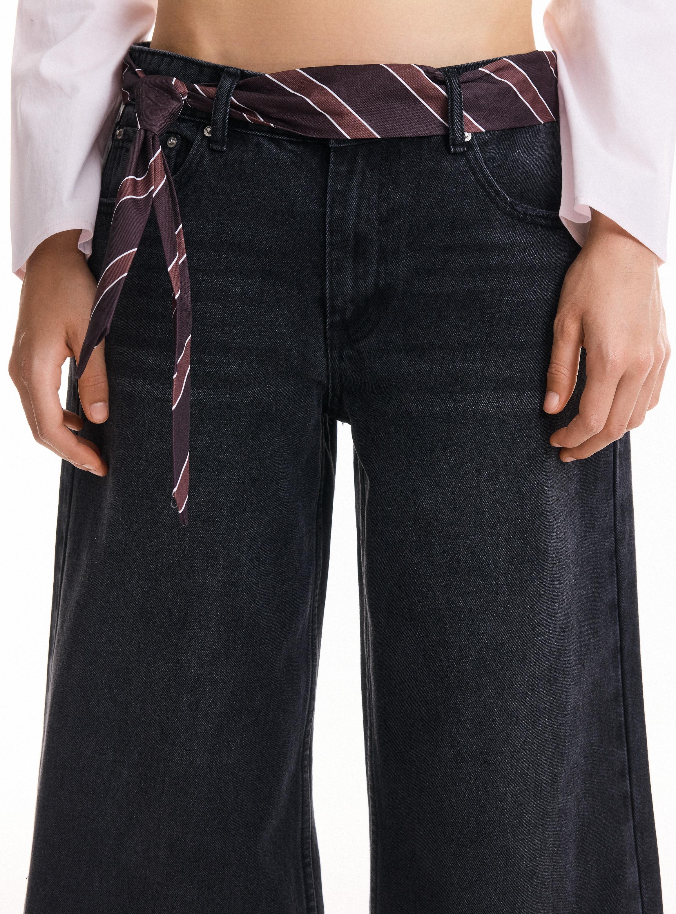 Jeans Loose Tiro Bajo-2