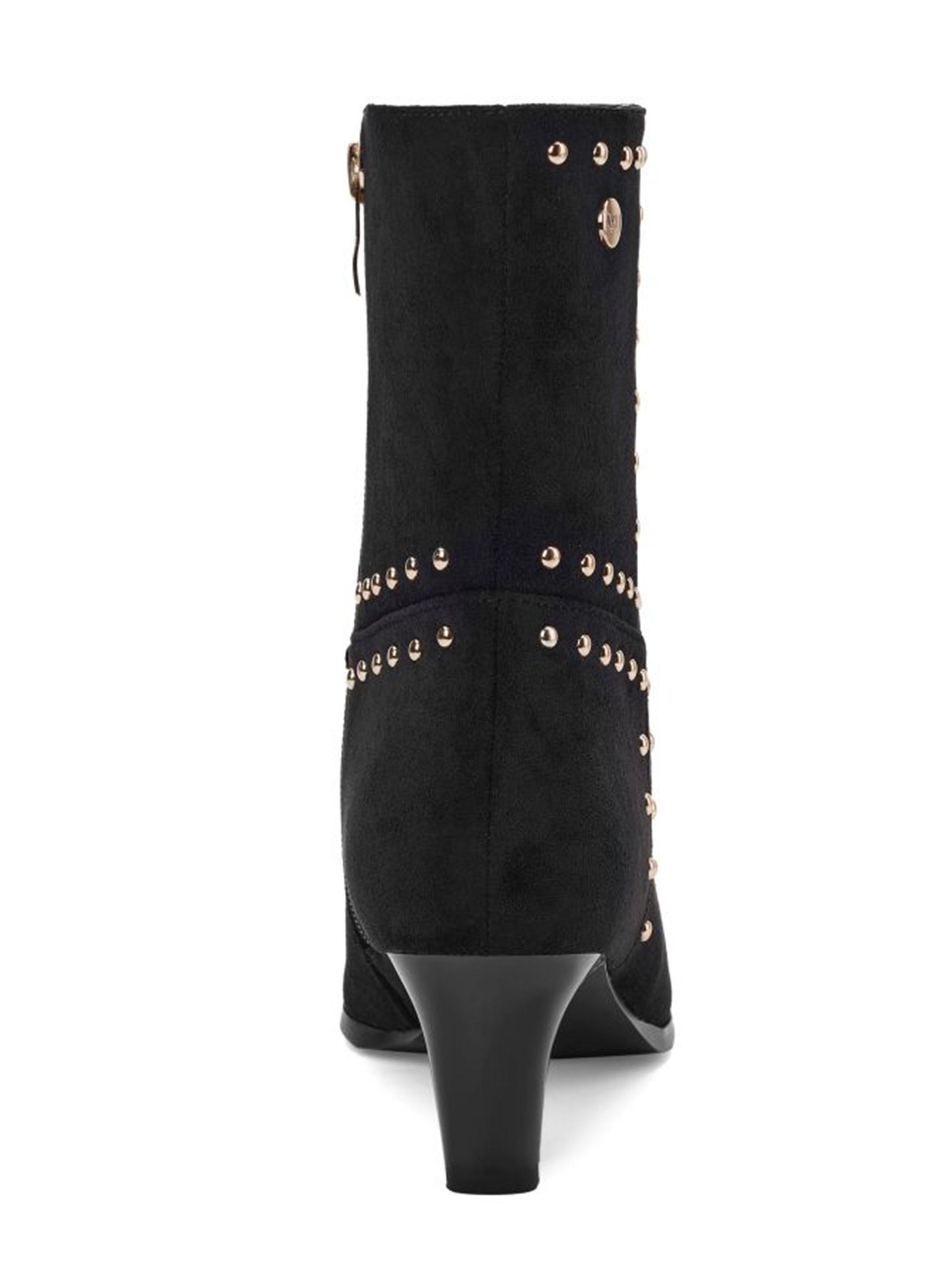 Botín Tachas Circular en Punta Mujer-3