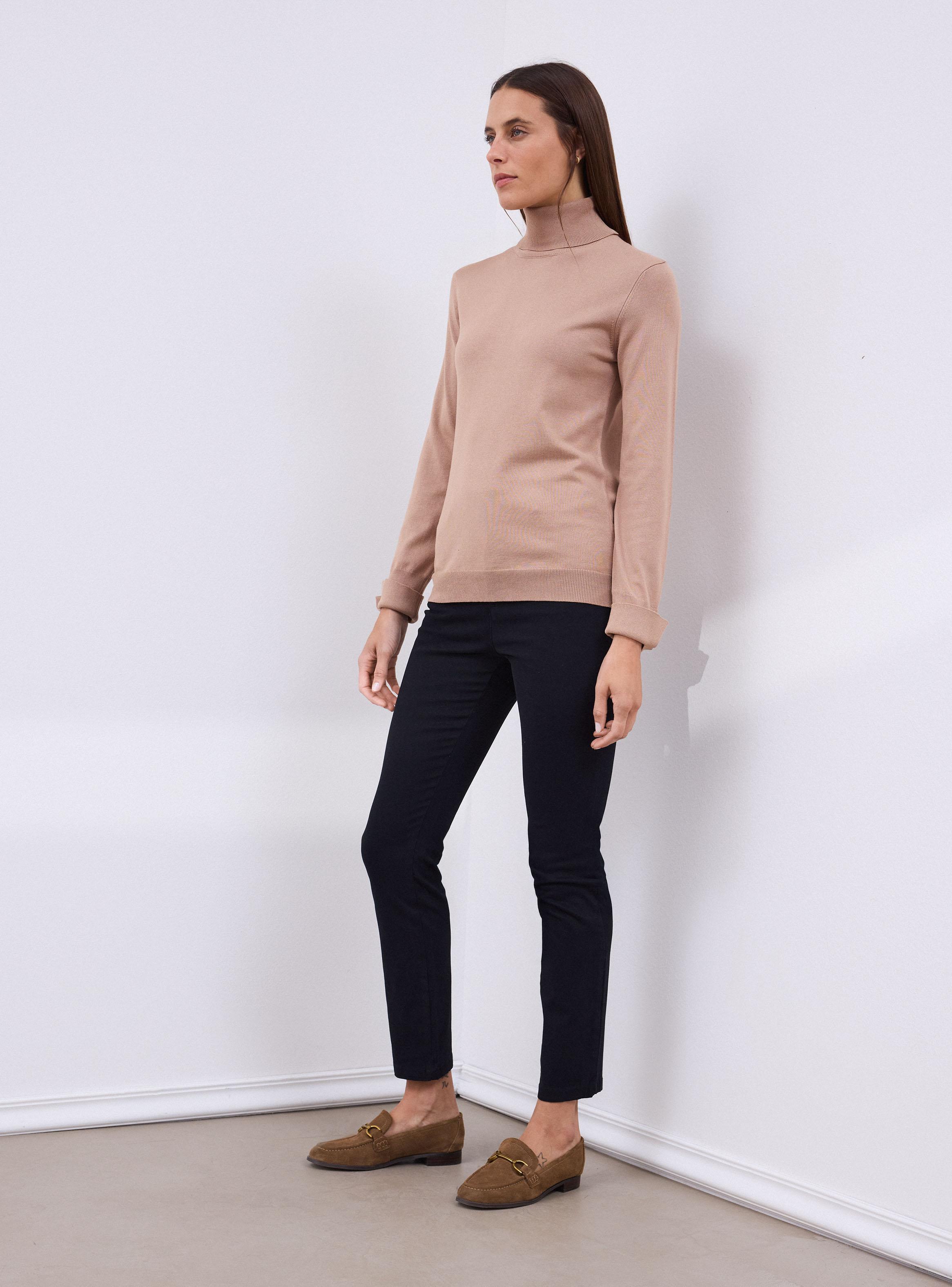 Sweater Cuello Beatle Básico-4