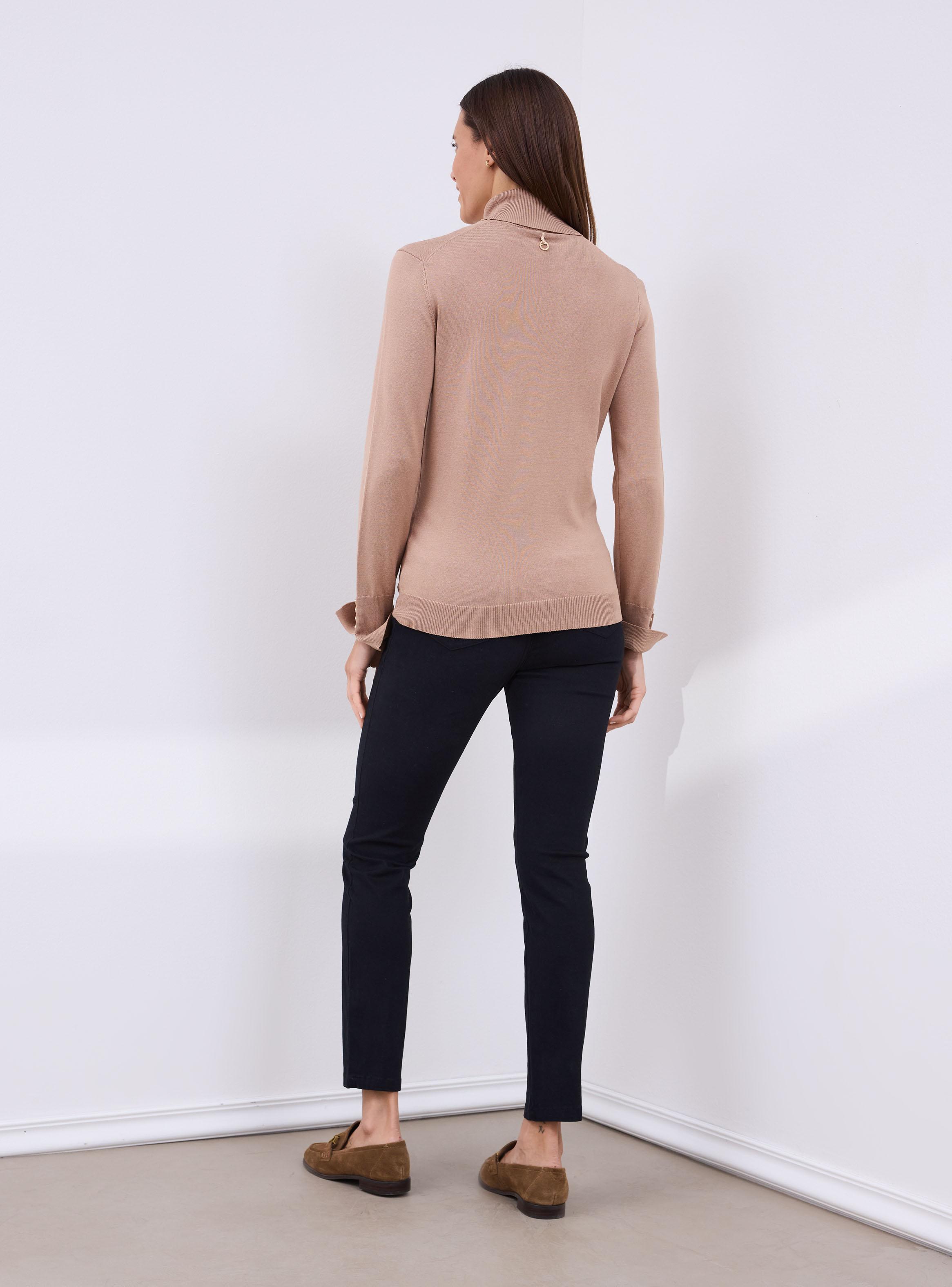 Sweater Cuello Beatle Básico-5