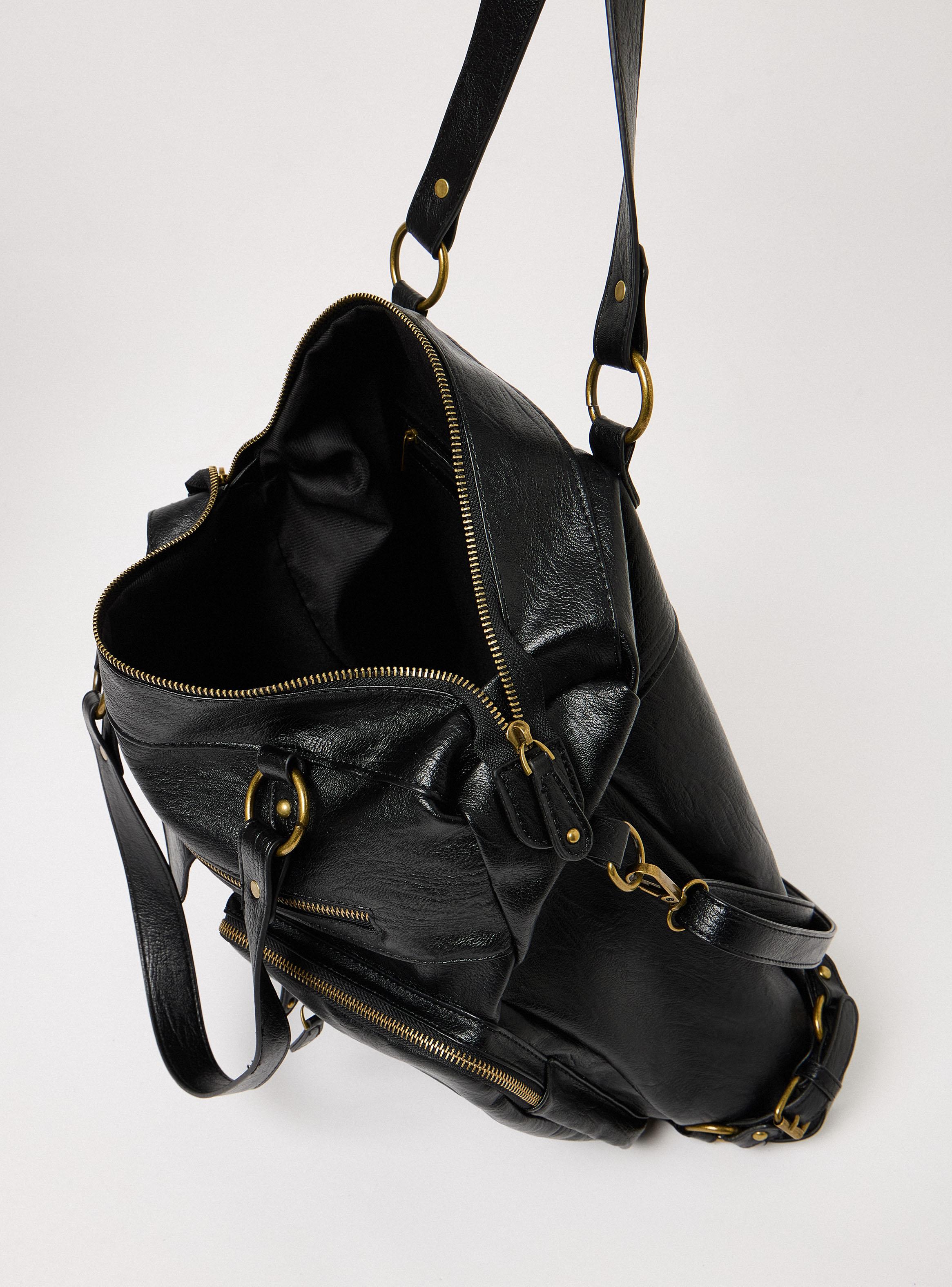 Cartera de Mano Detalle Mini Tachas de Ecocuero-5