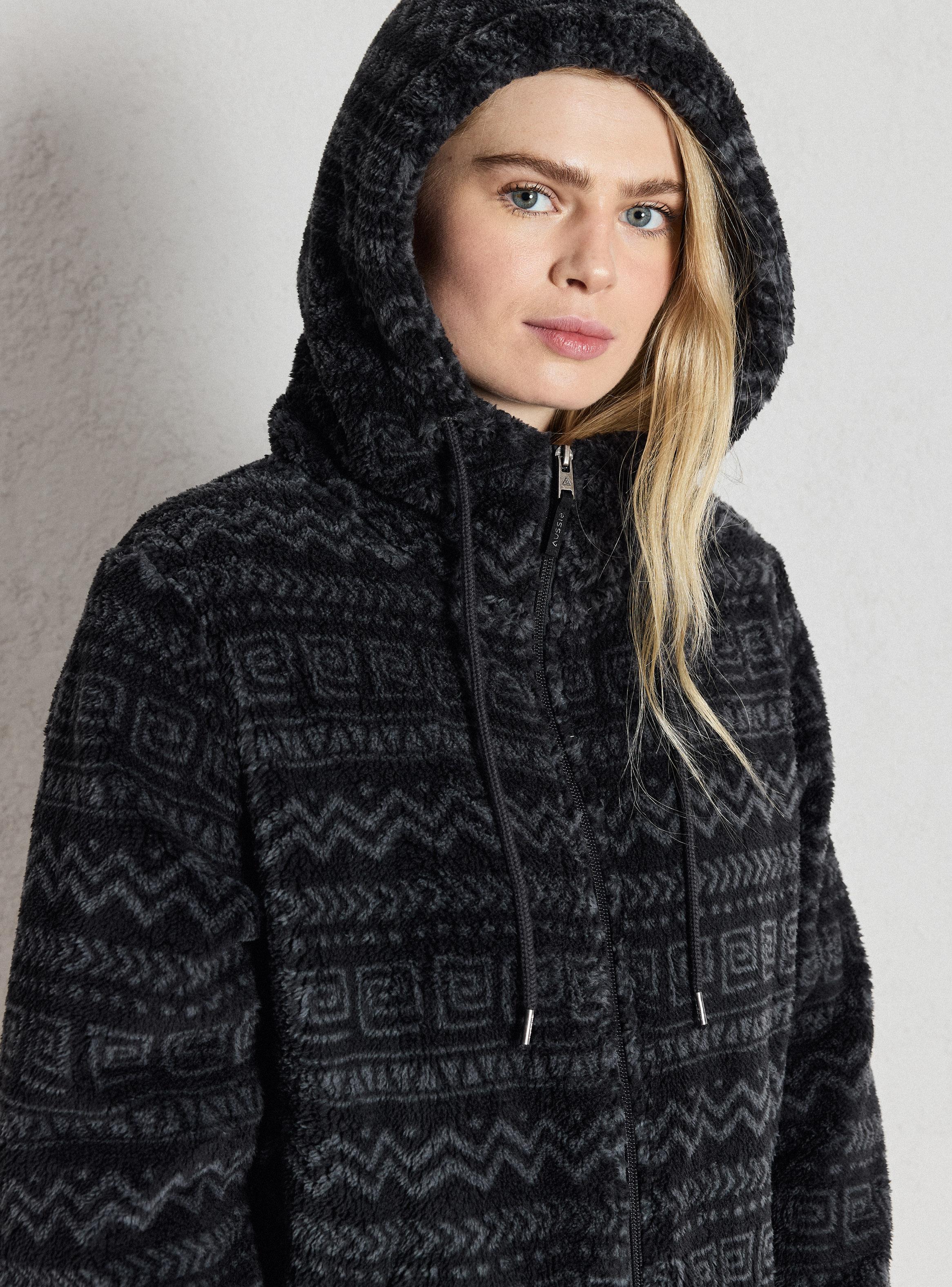 Polar Estampado con Gorro-3