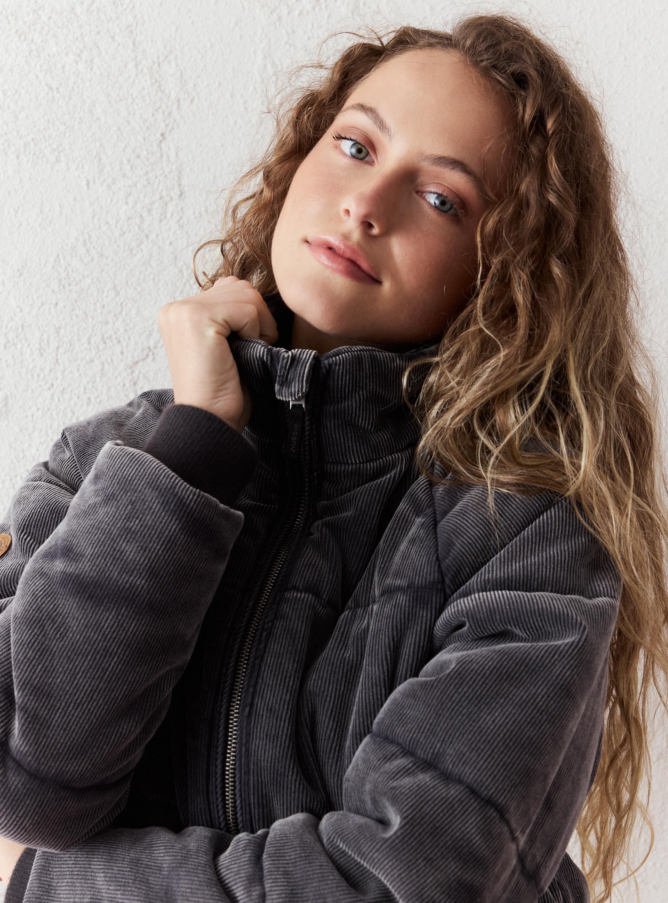 Parka Cotelé con Acid Wash-3