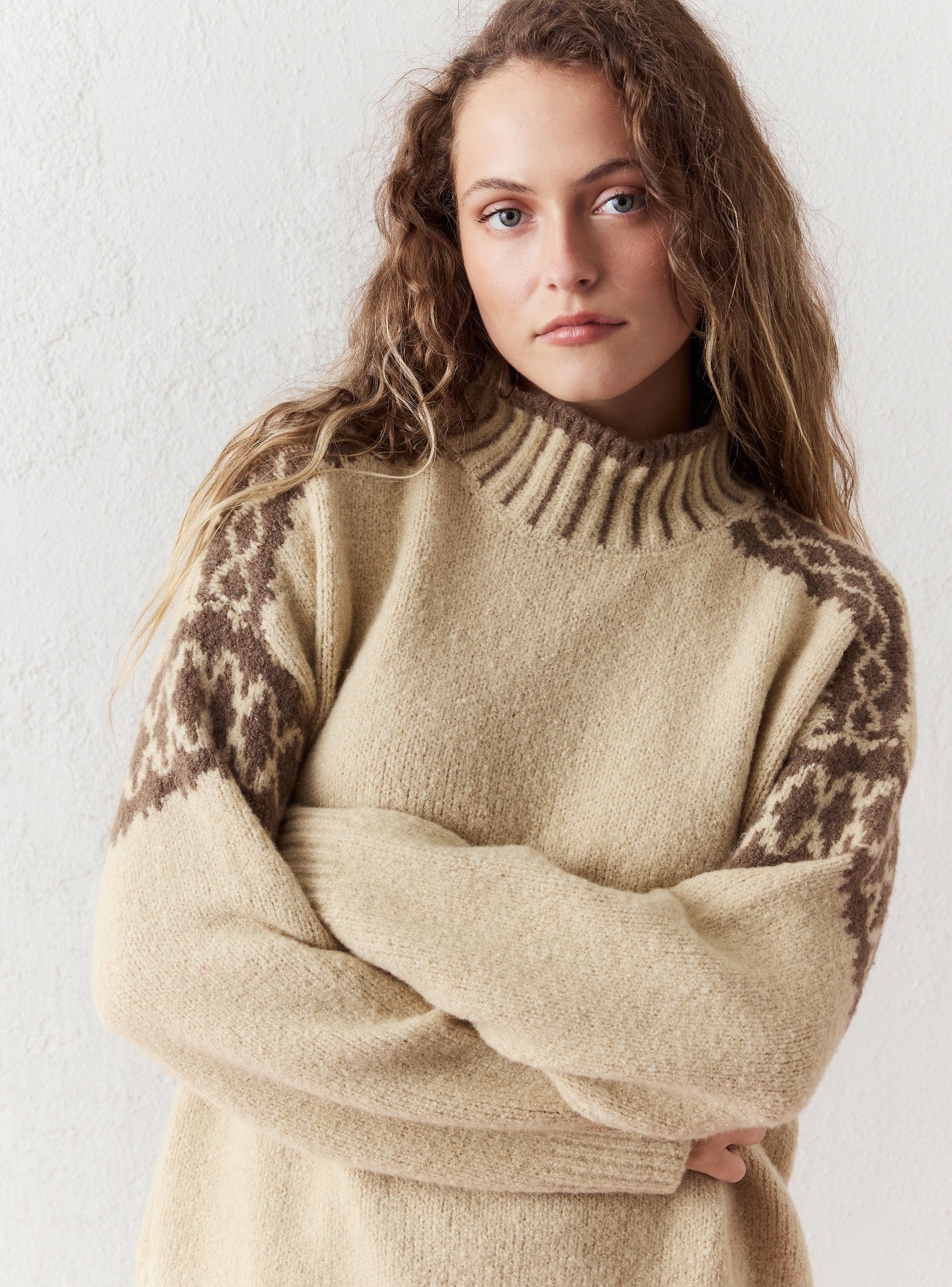 Sweater Diseño Greca-2