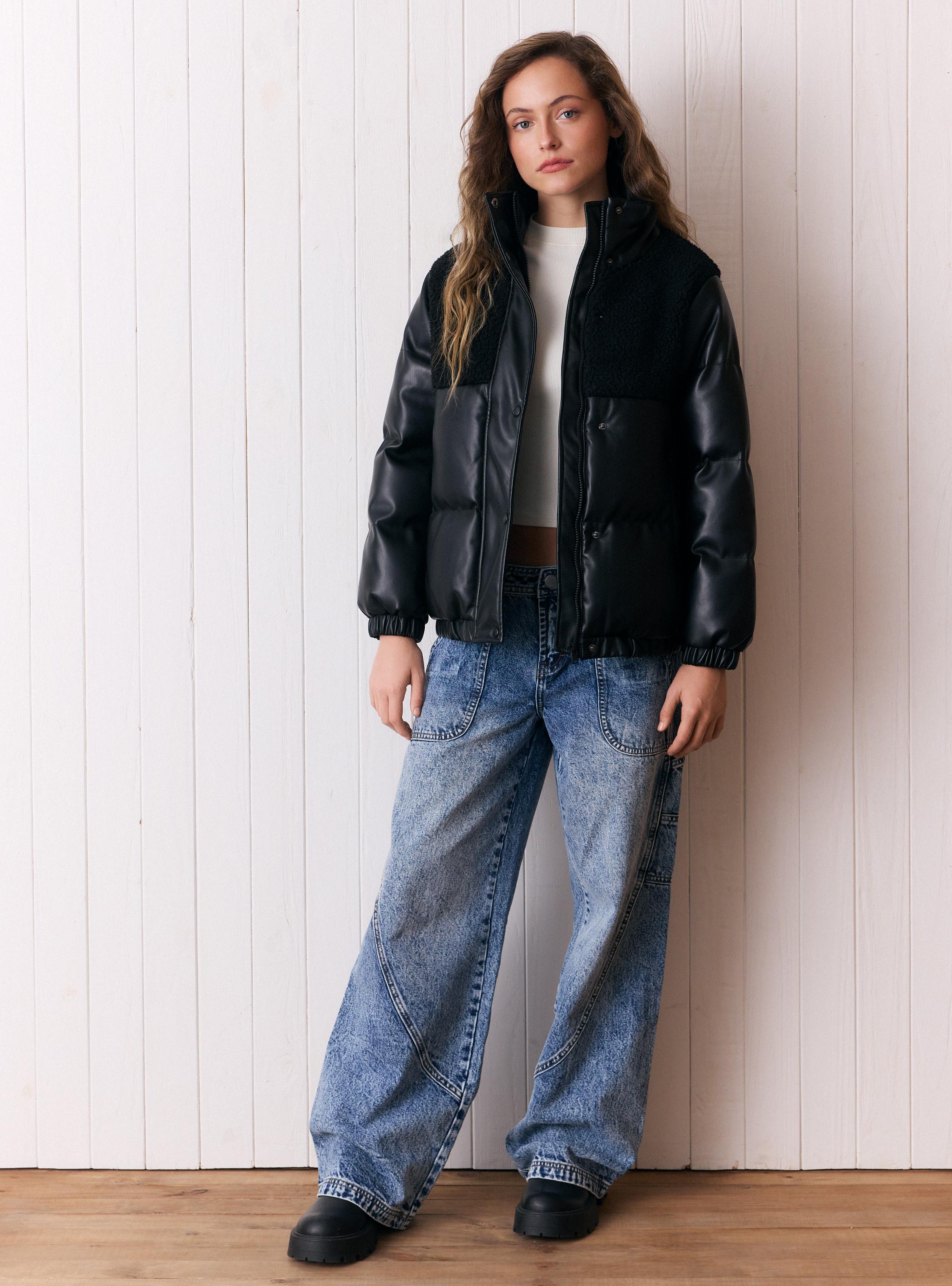 Parka Pu con Detalles en Sherpa-4
