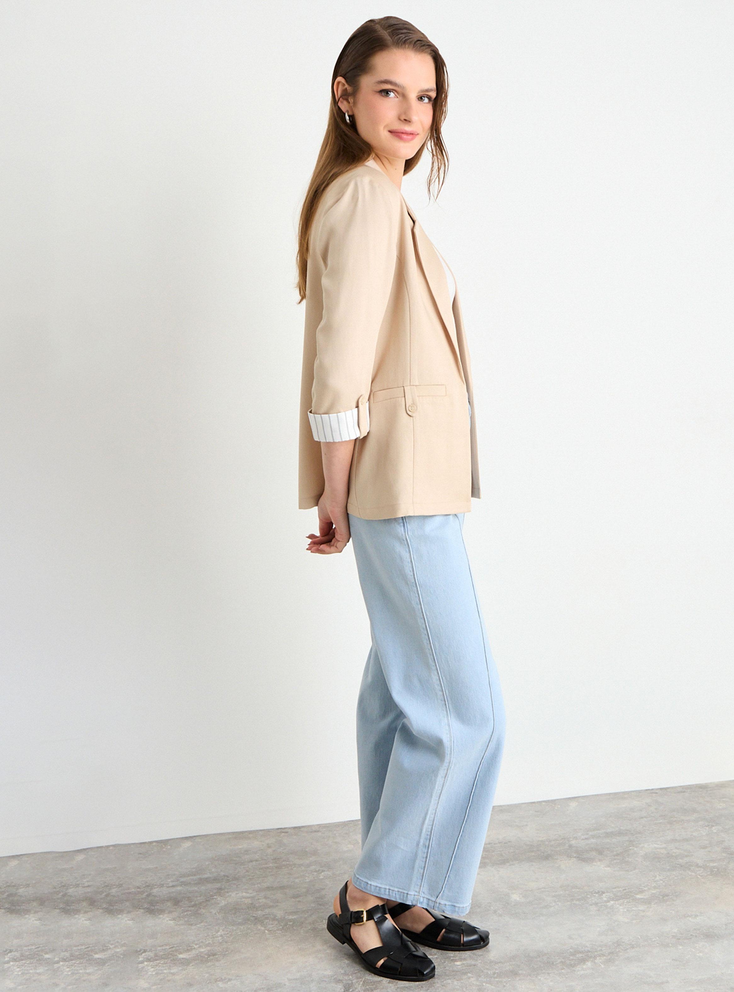Blazer Liso con Botón Tencel-3