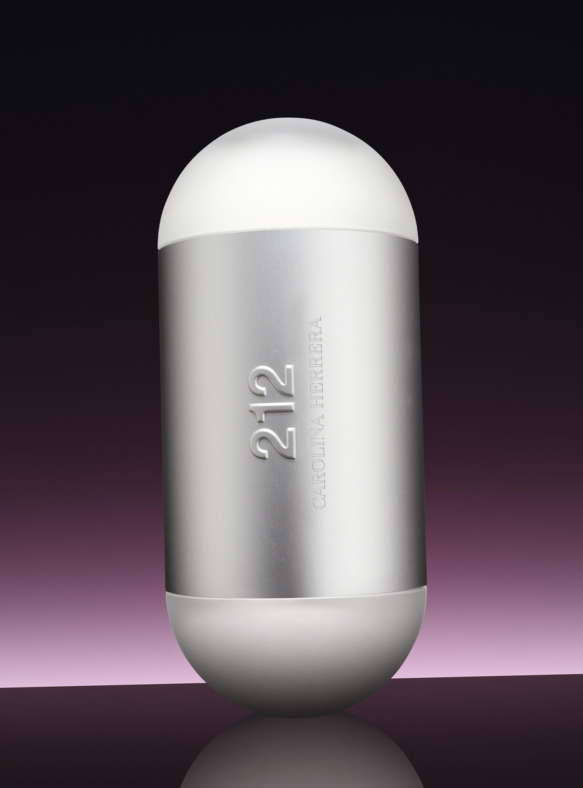 Set de Perfume 212 NYC EDT Mujer 100 ml + Loción Corporal Hidratante 100 ml + EDT 10 ml-2