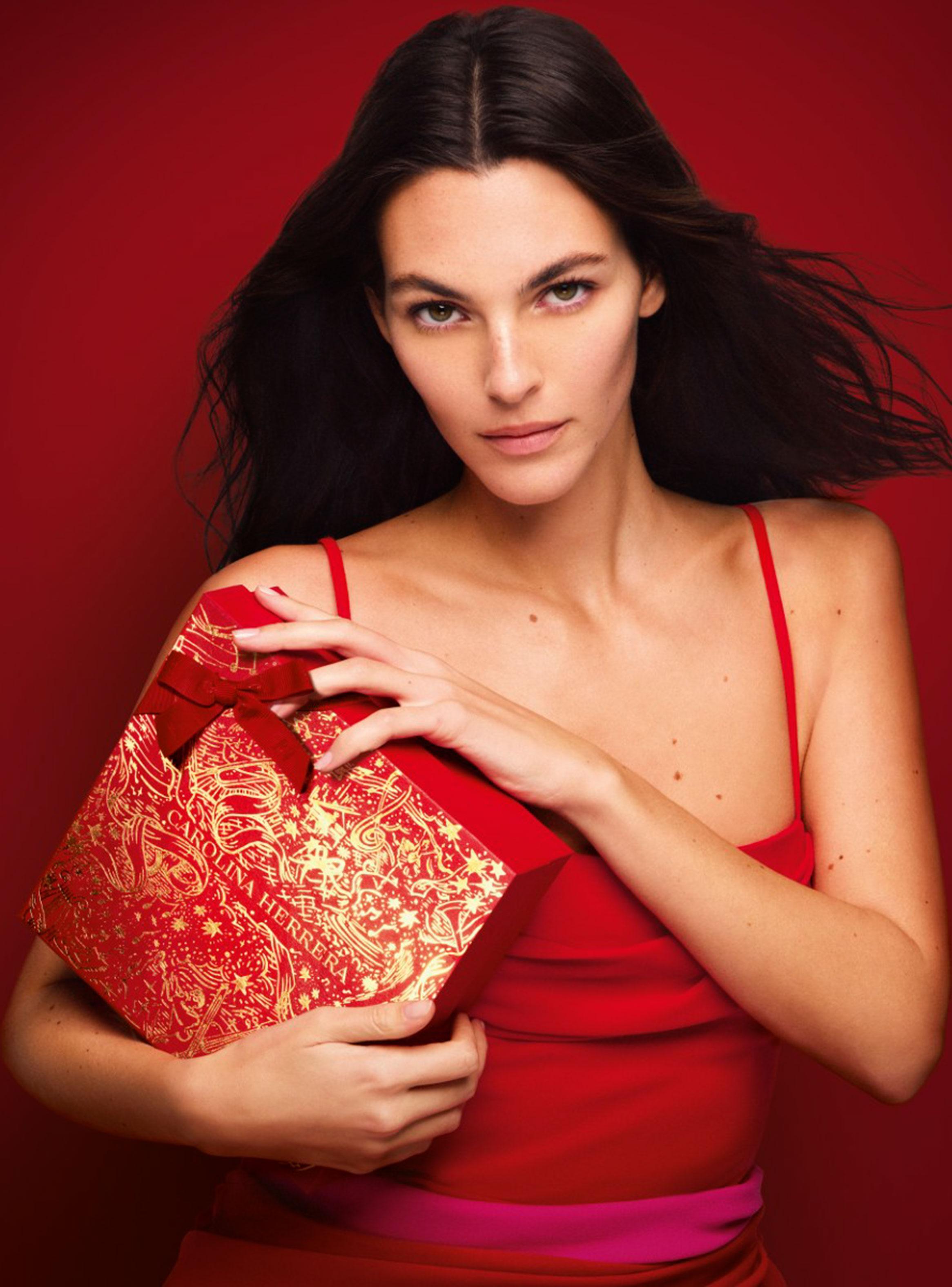 Set Perfume La Bomba EDP Mujer 80 ml + Loción Corporal 100 ml + EDP 10 ml-4