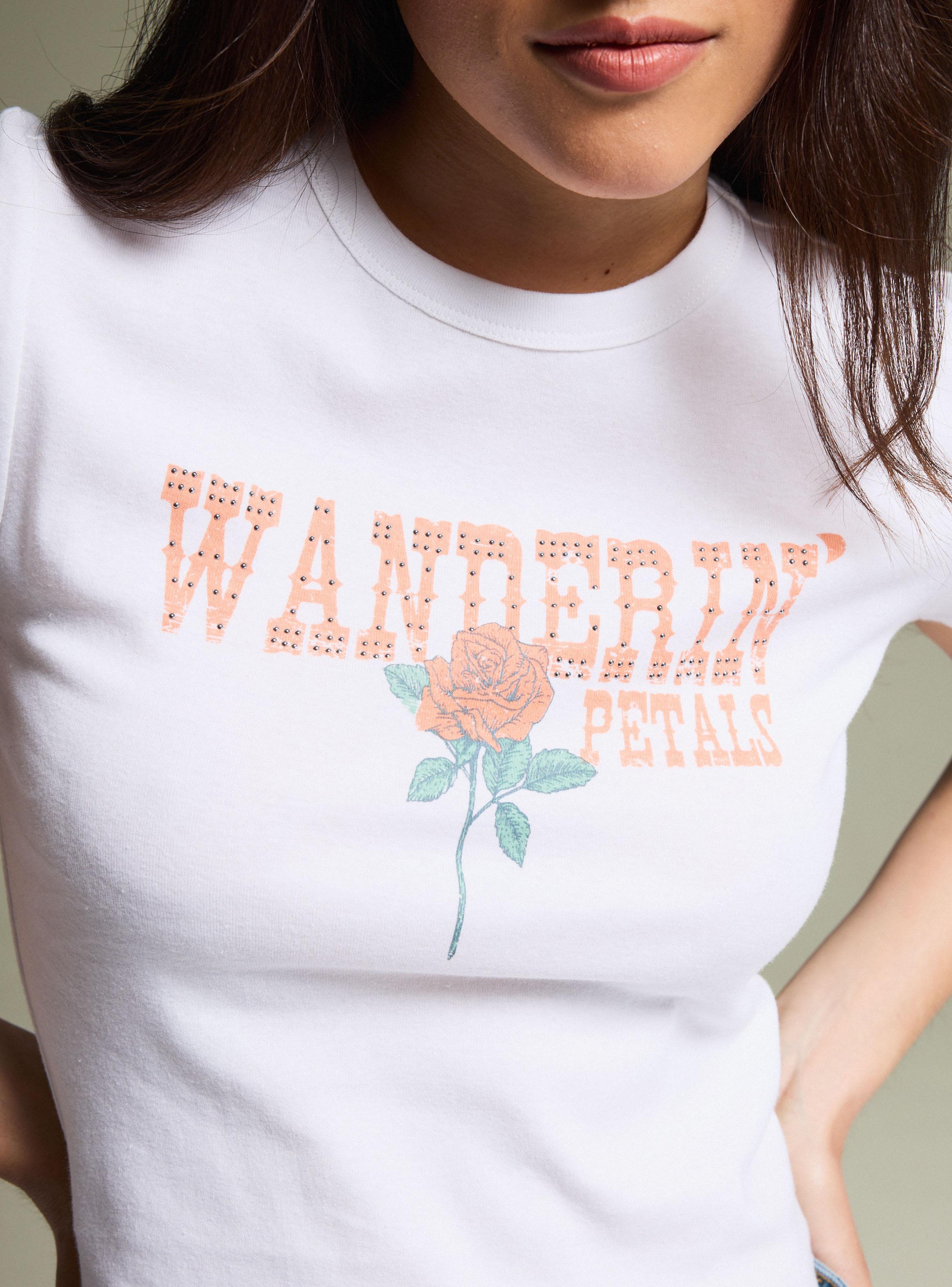 Polera Escote Redondo y Estampado-3