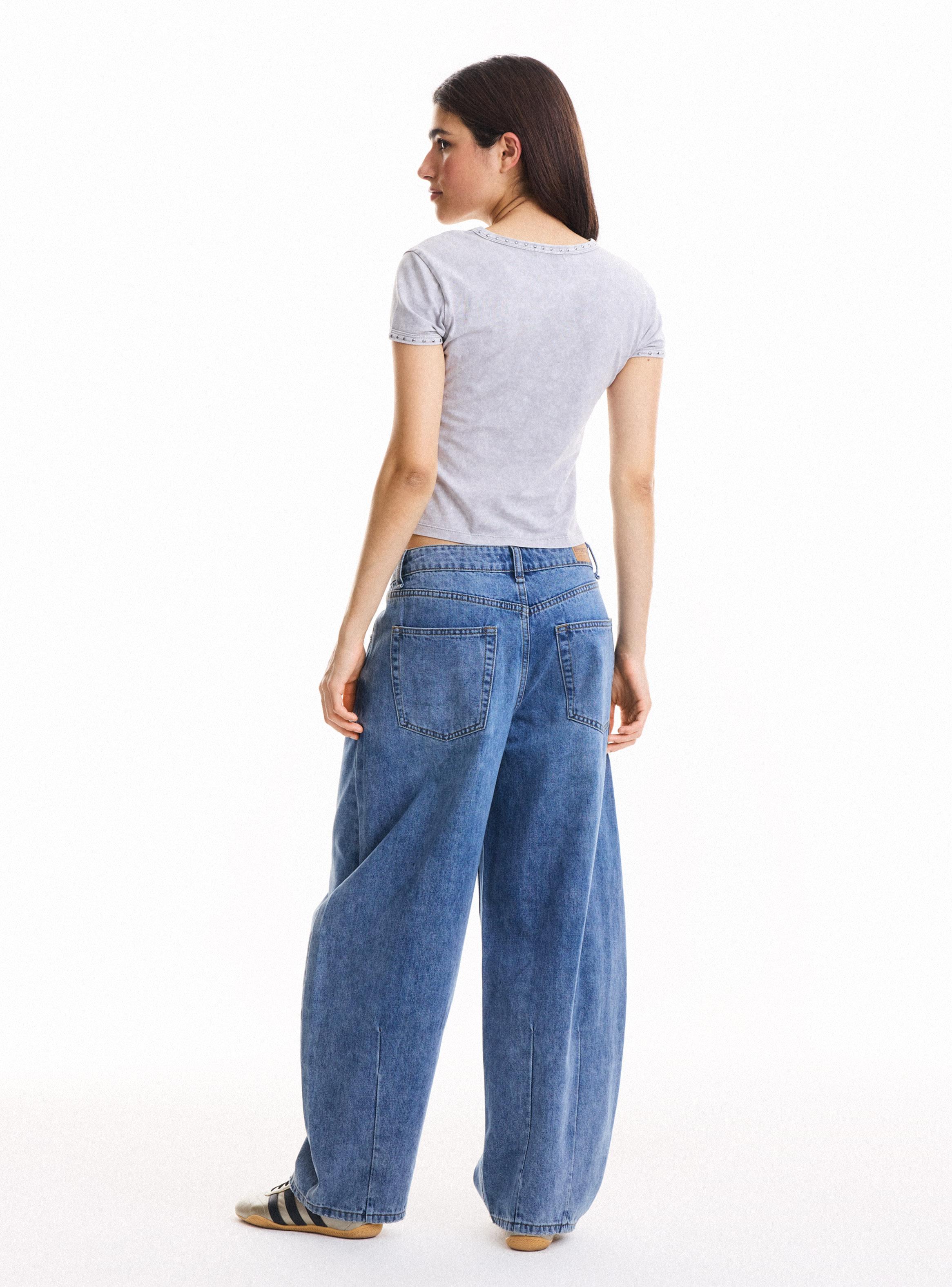 Polera con Lavado y Detalle en Escote-5