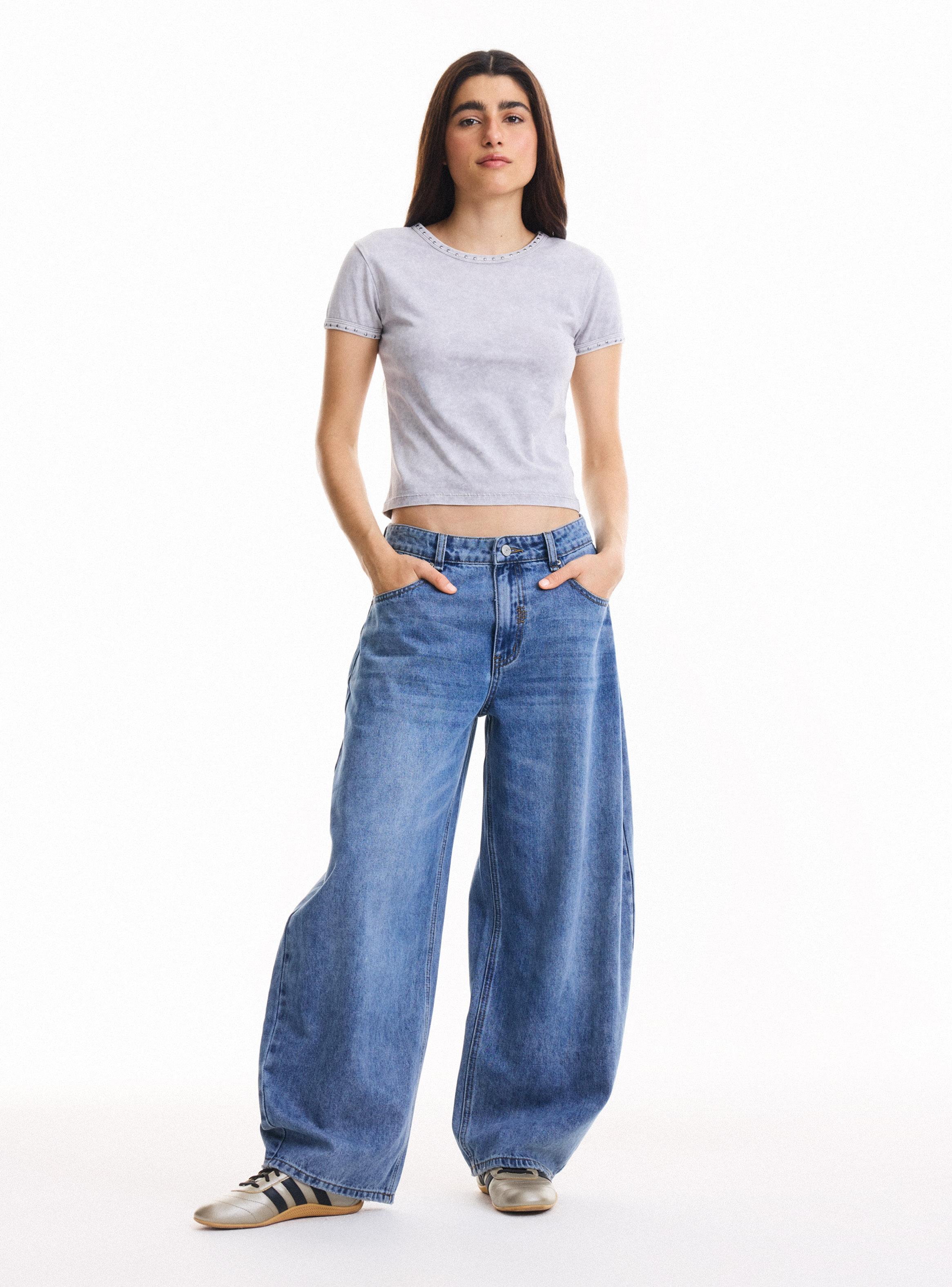 Polera con Lavado y Detalle en Escote-4