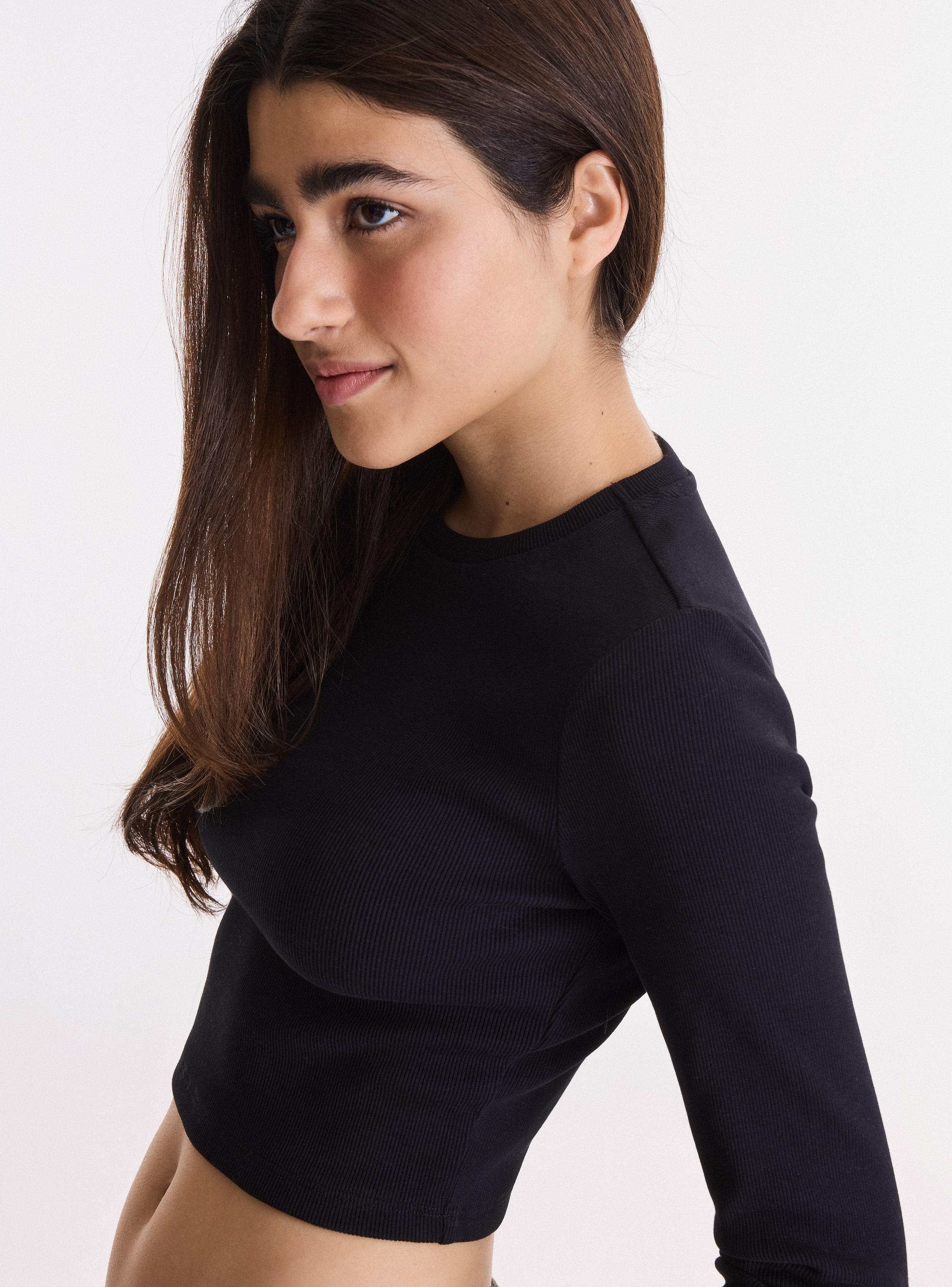 Polera Crop Manga Larga-3