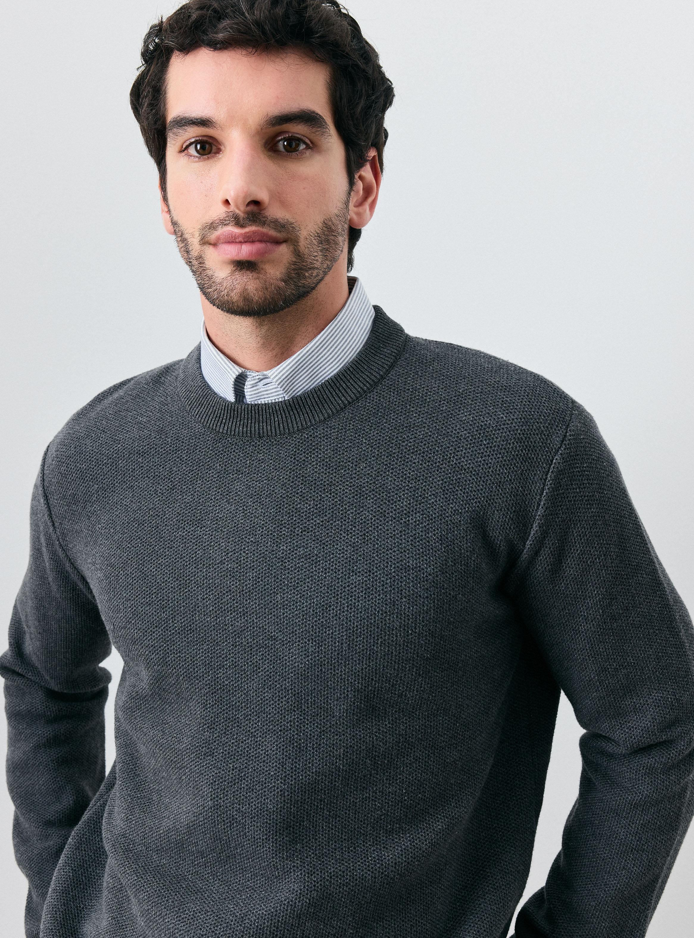 Sweater Cuello Redondo Casual-2