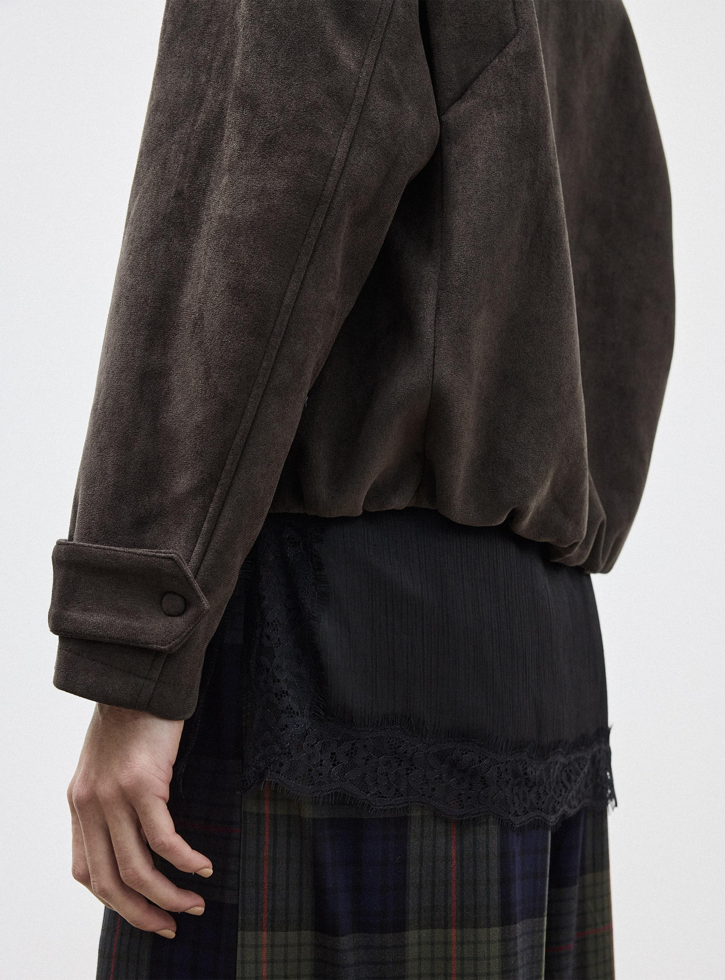 Chaqueta Bomber Cuello Alto Funnel Efecto Gamuza-3