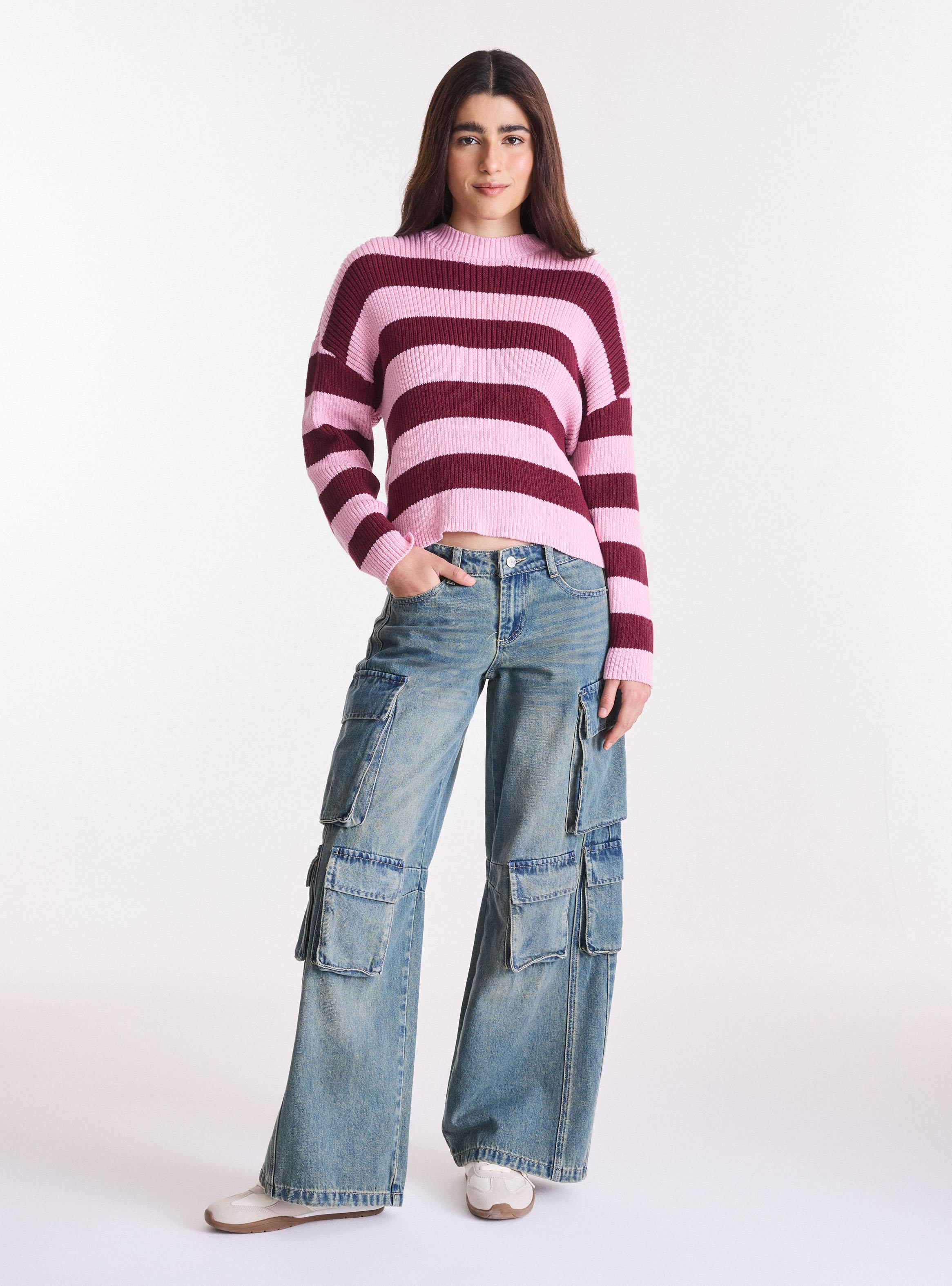 Sweater Cuello Redondo y Rayas-4