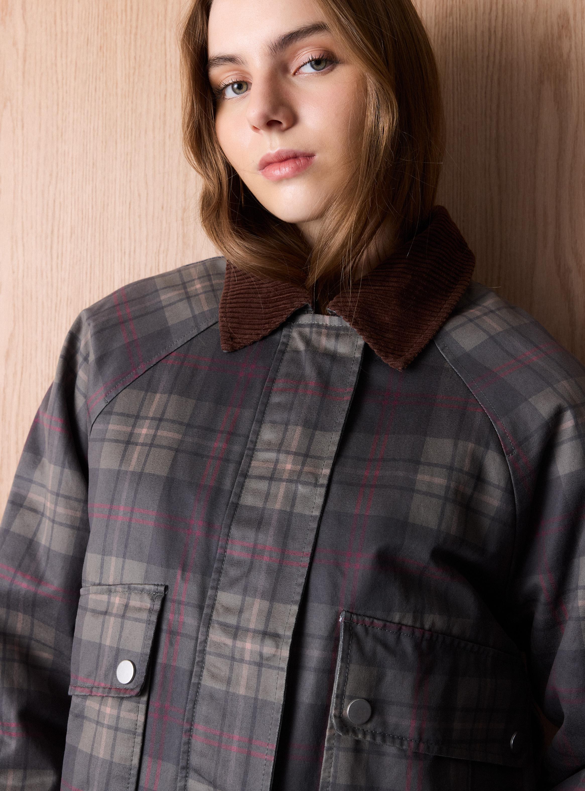 Chaqueta Tipo Encerada Checks-3