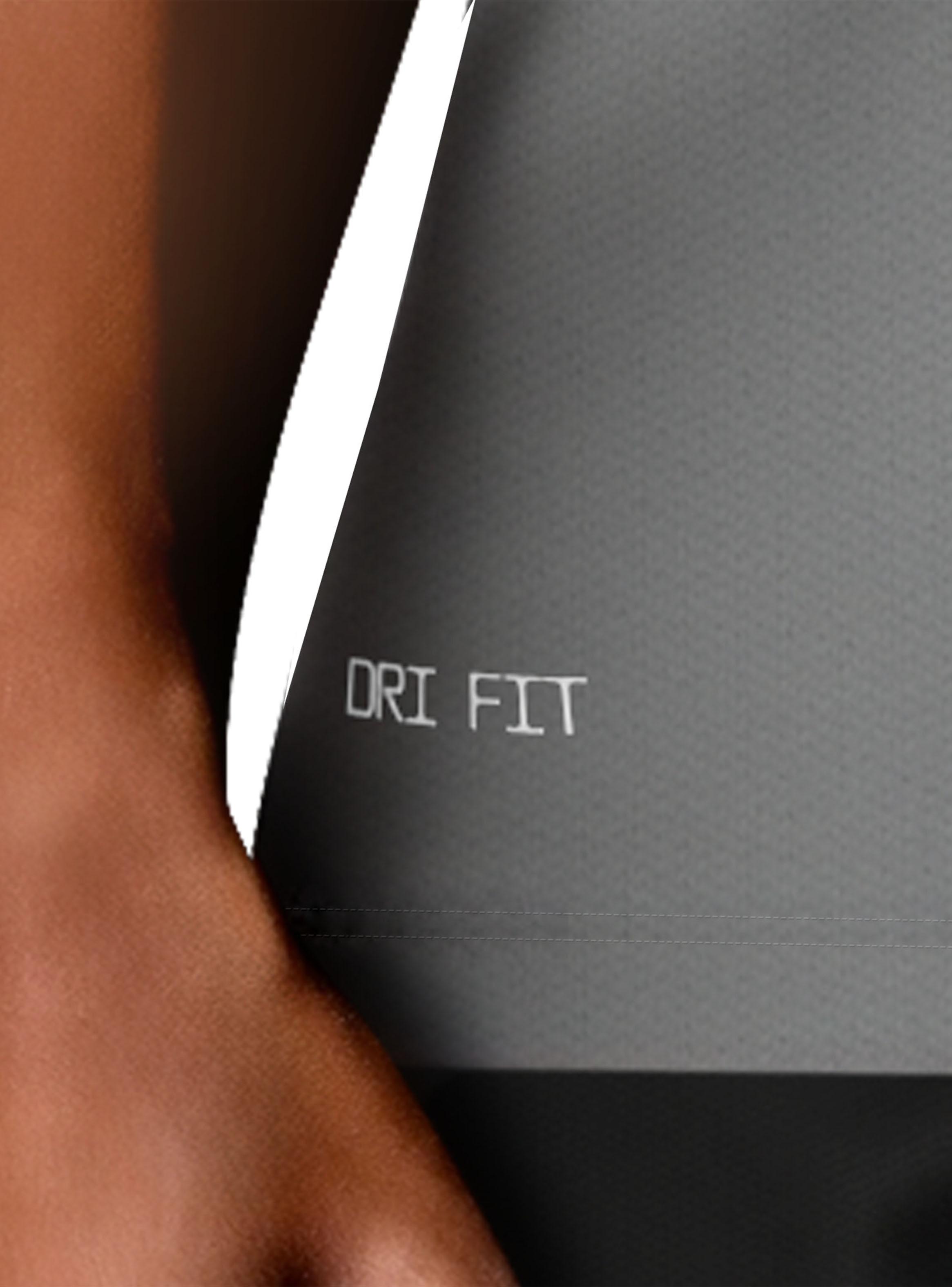 Polera Swim Playa  Brand Graphic-3