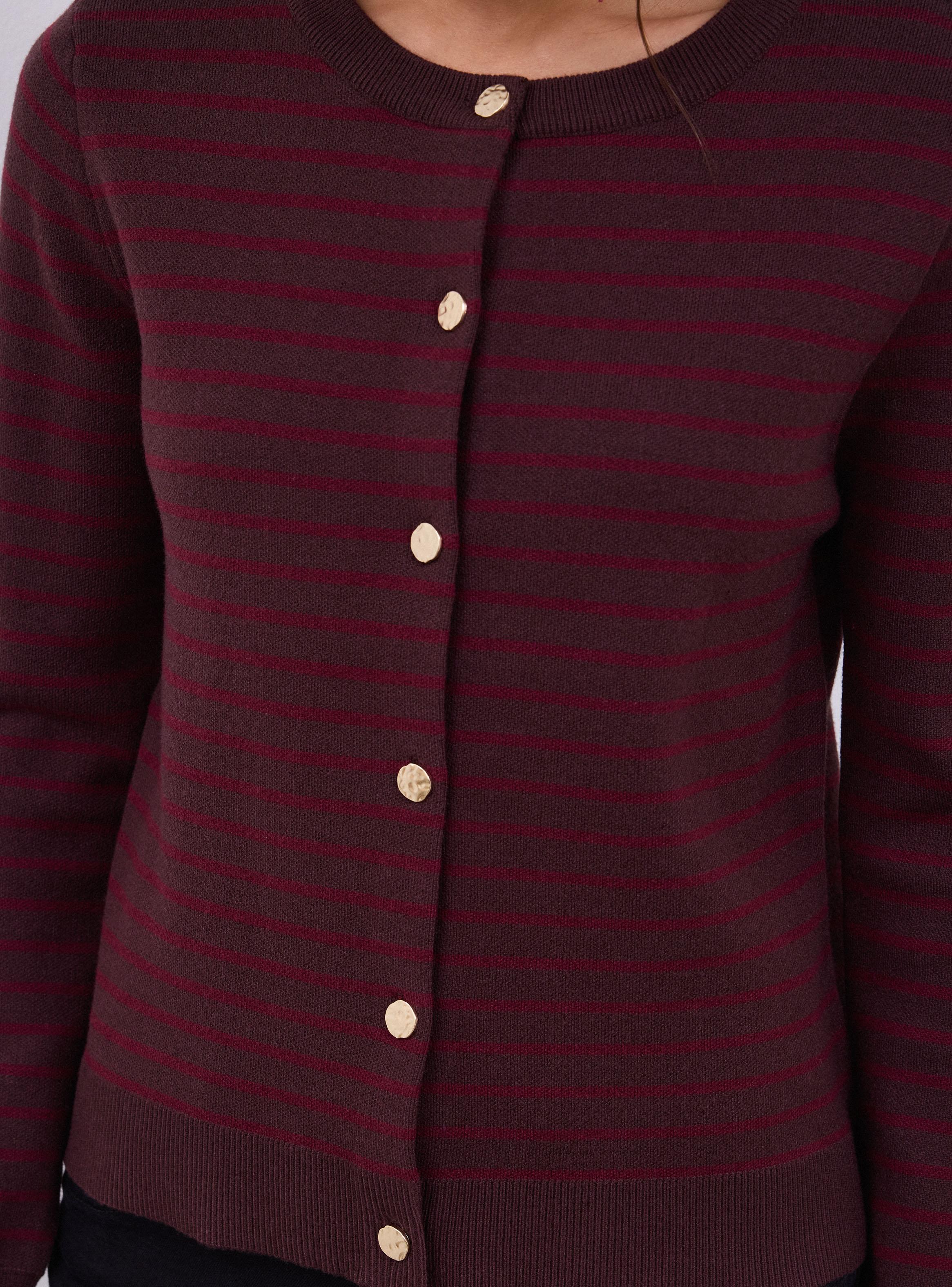 Chaleco Listado con Botón Metálico-3