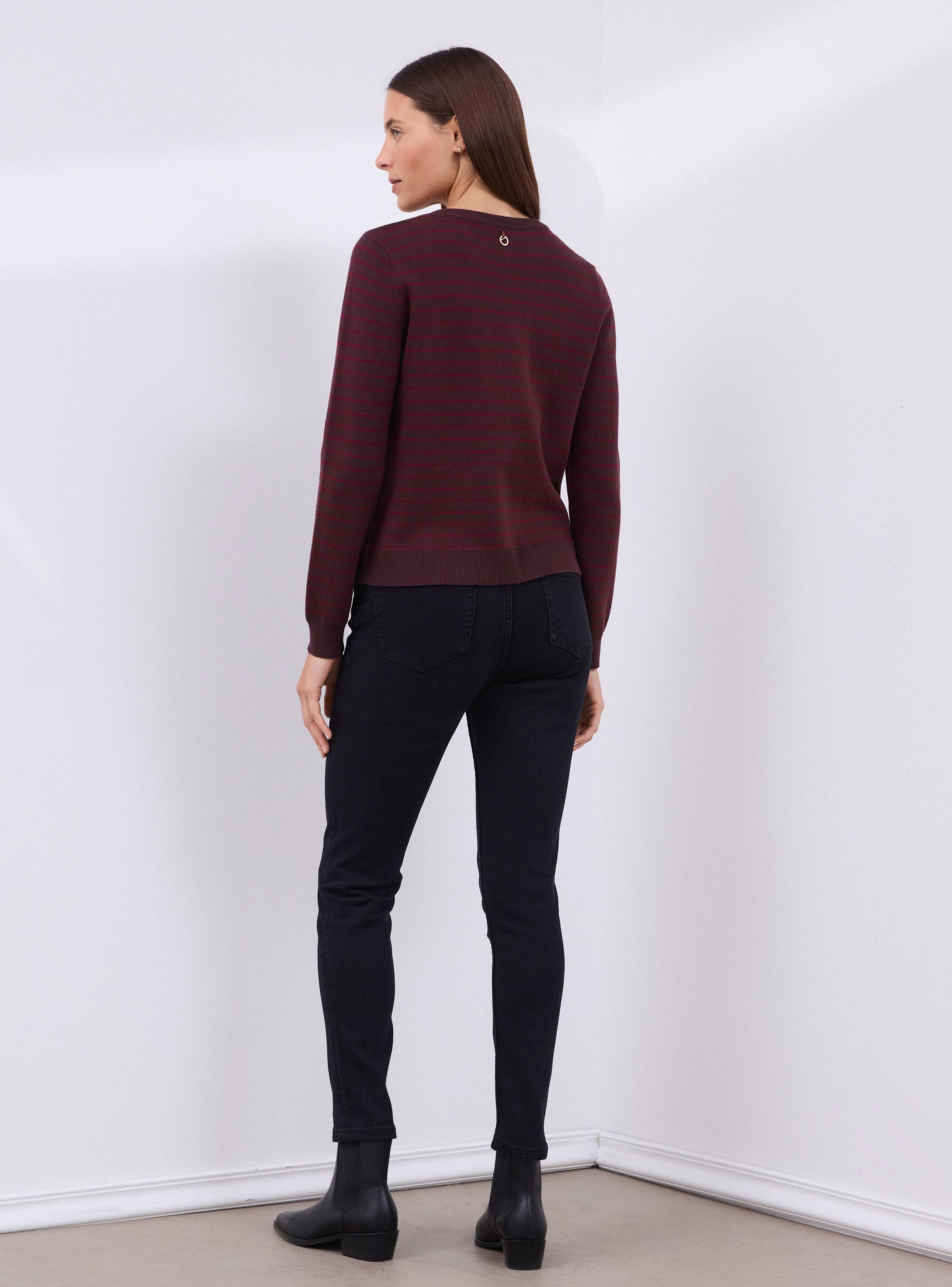 Chaleco Listado con Botón Metálico-5