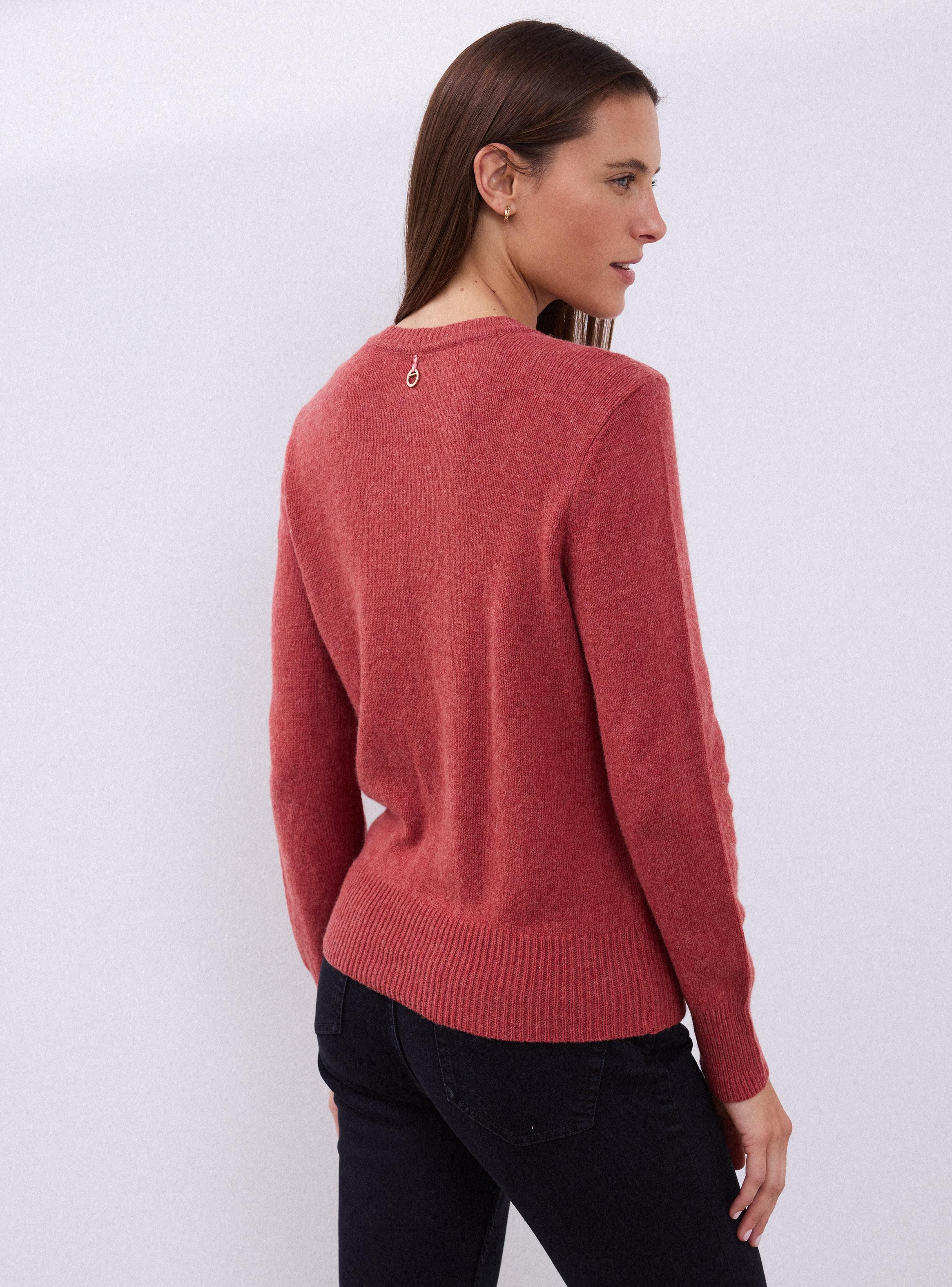 Sweater con Lana Merino y Botones Decorativos-1