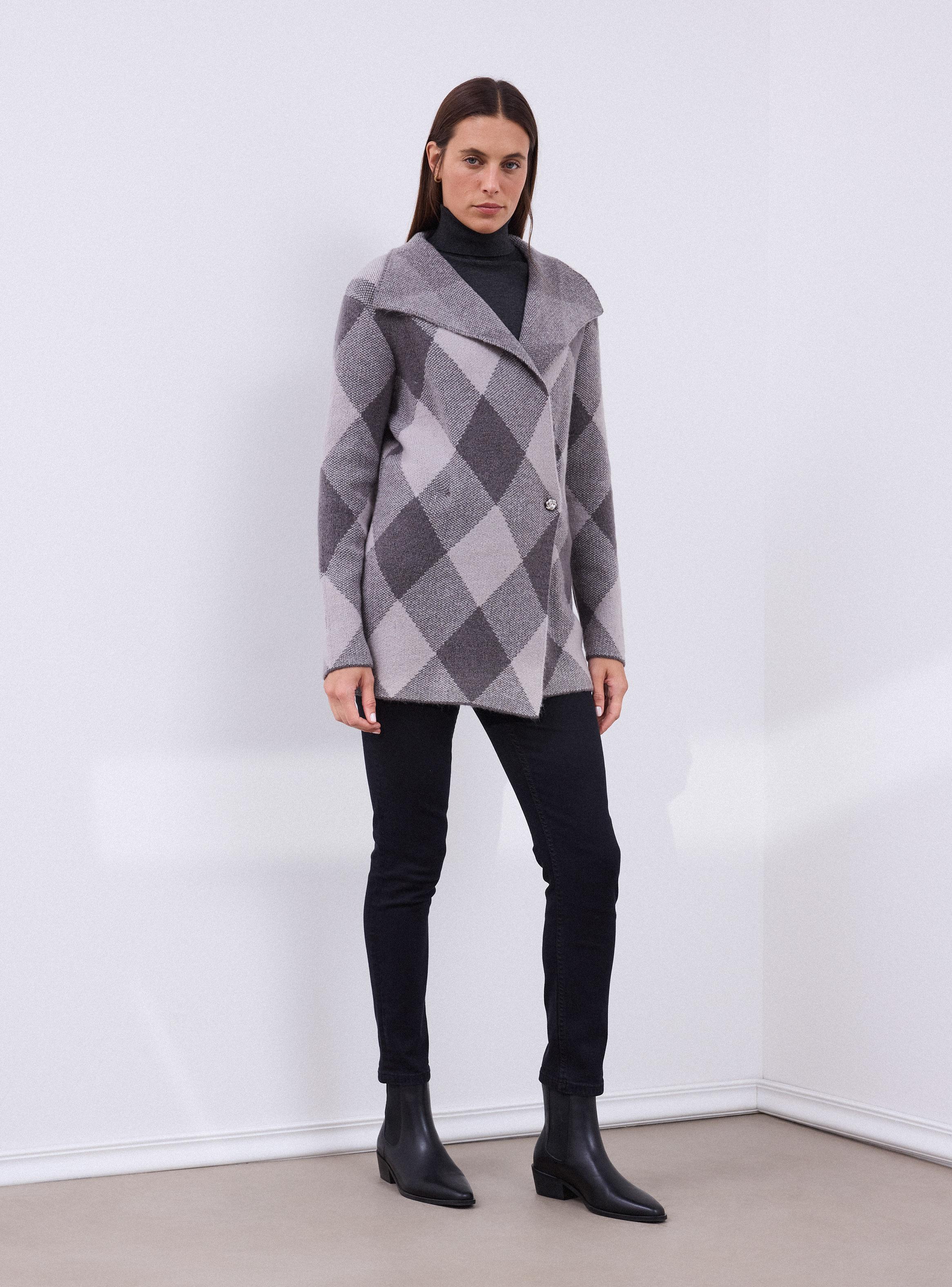 Chaleco Envolvente con Diseño-4