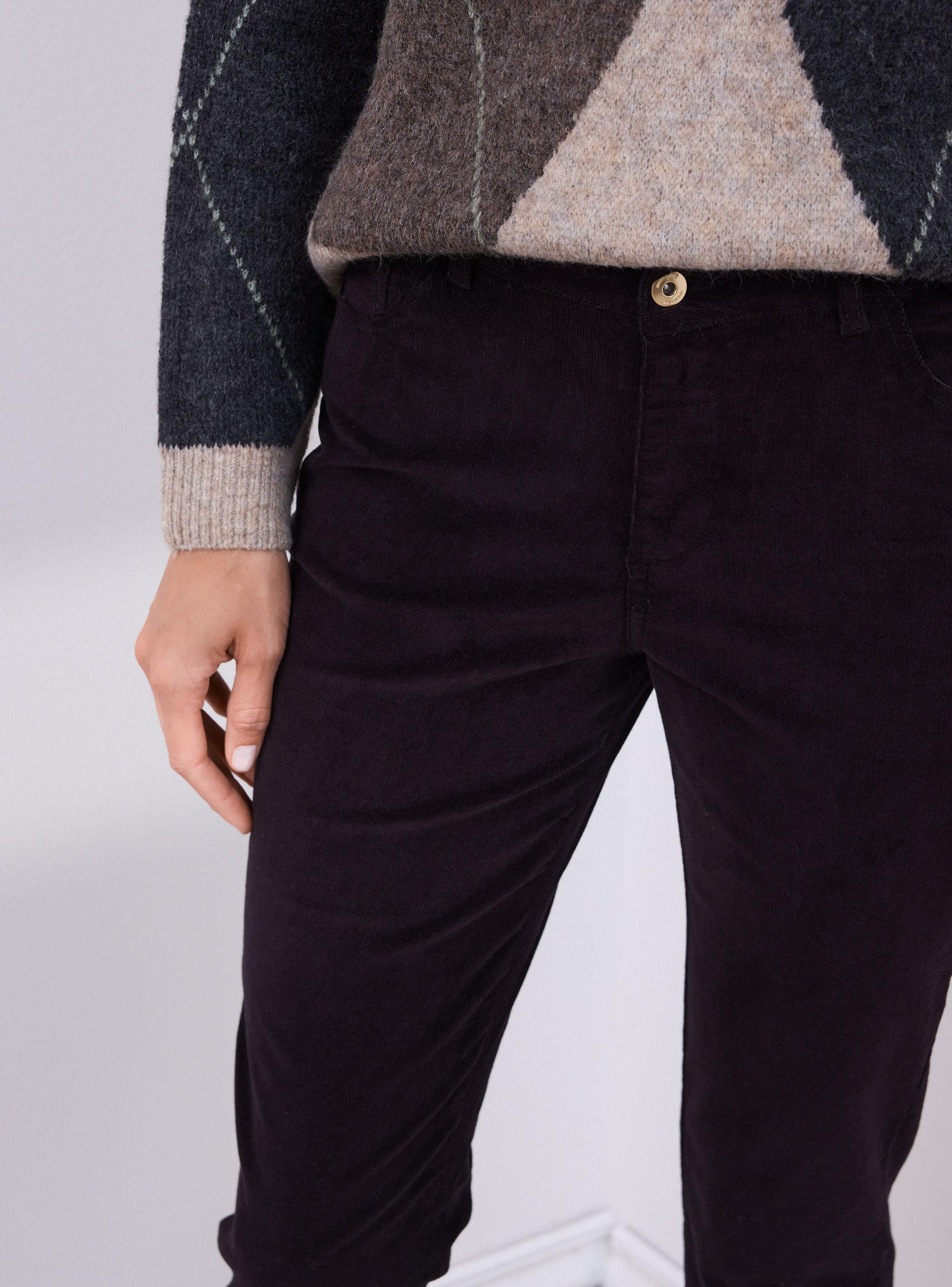 Pantalón de Cotelé Confort Slim Fit-2