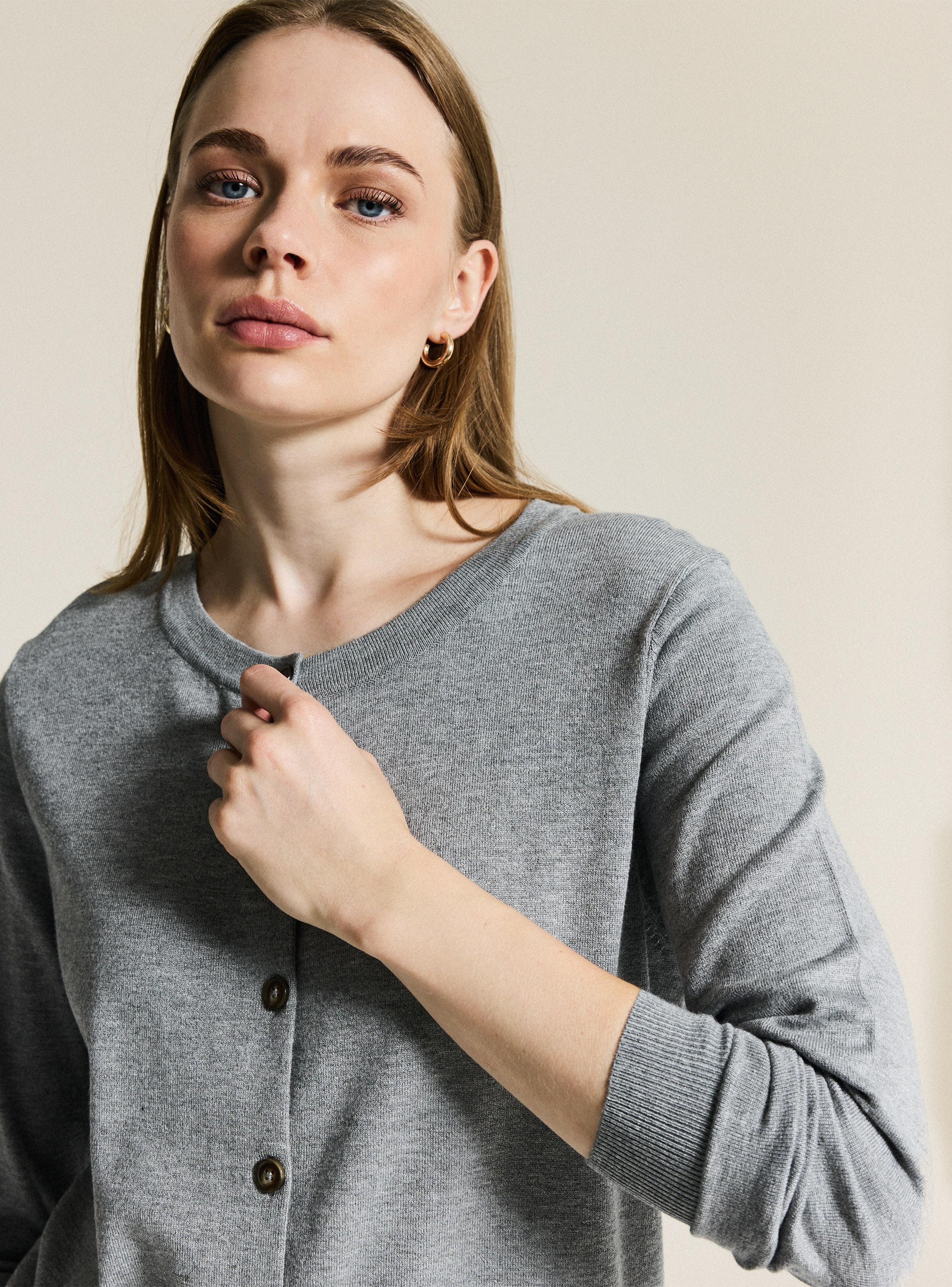 Chaleco Rayón Abotonado al Tono-2