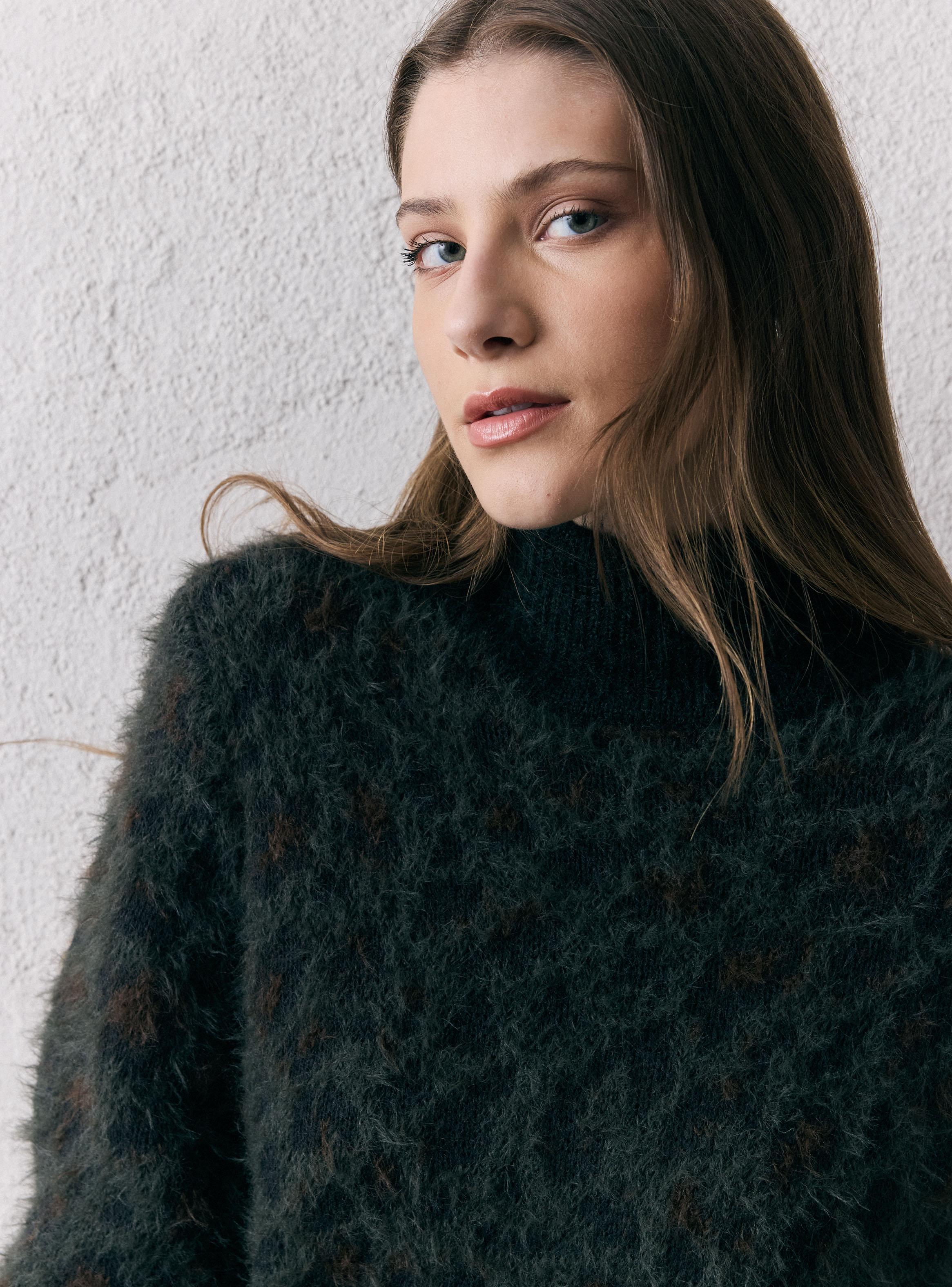 Sweater Jacquard Fur-2