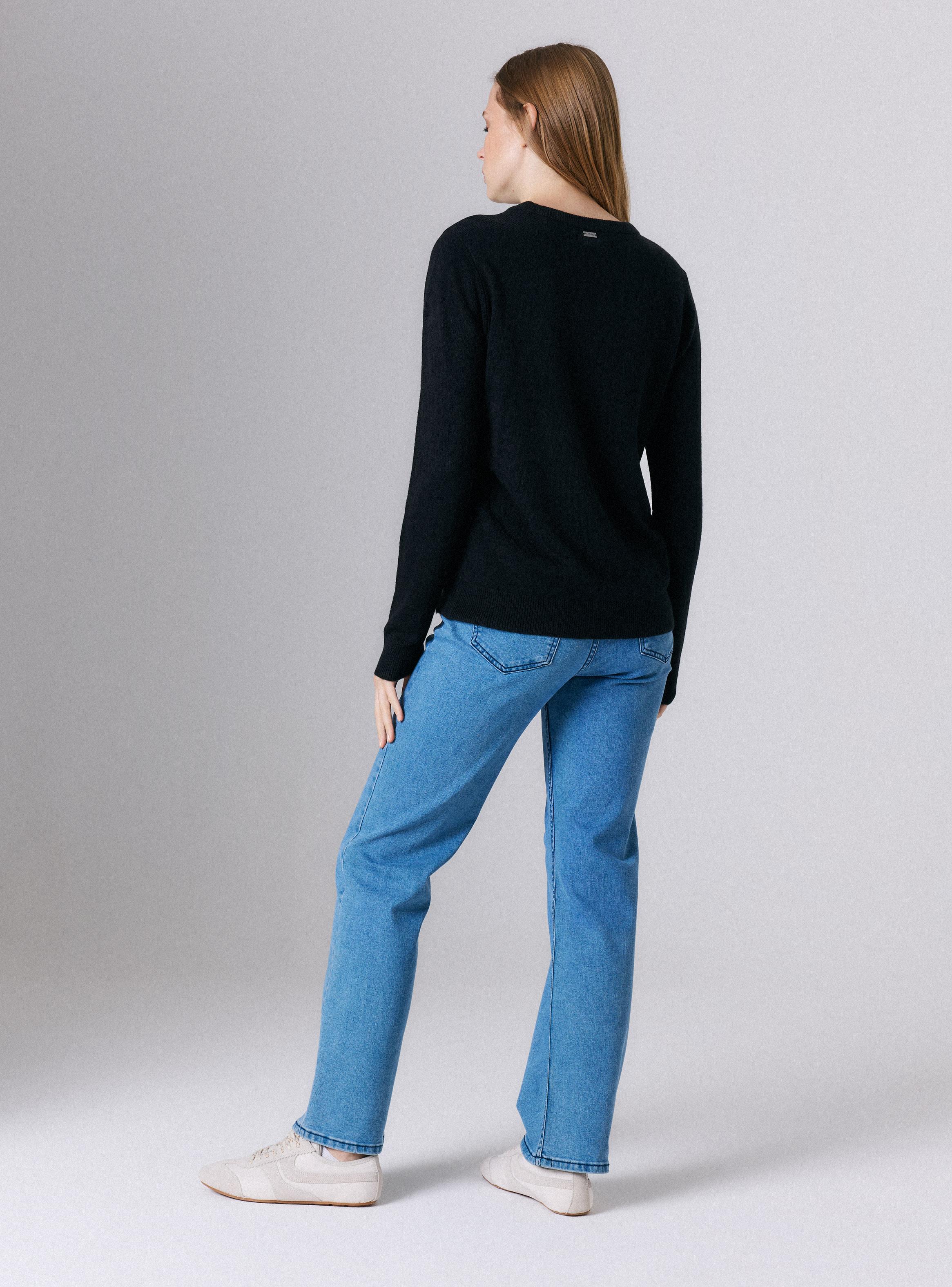 Sweater Liso Cuello Redondo-5