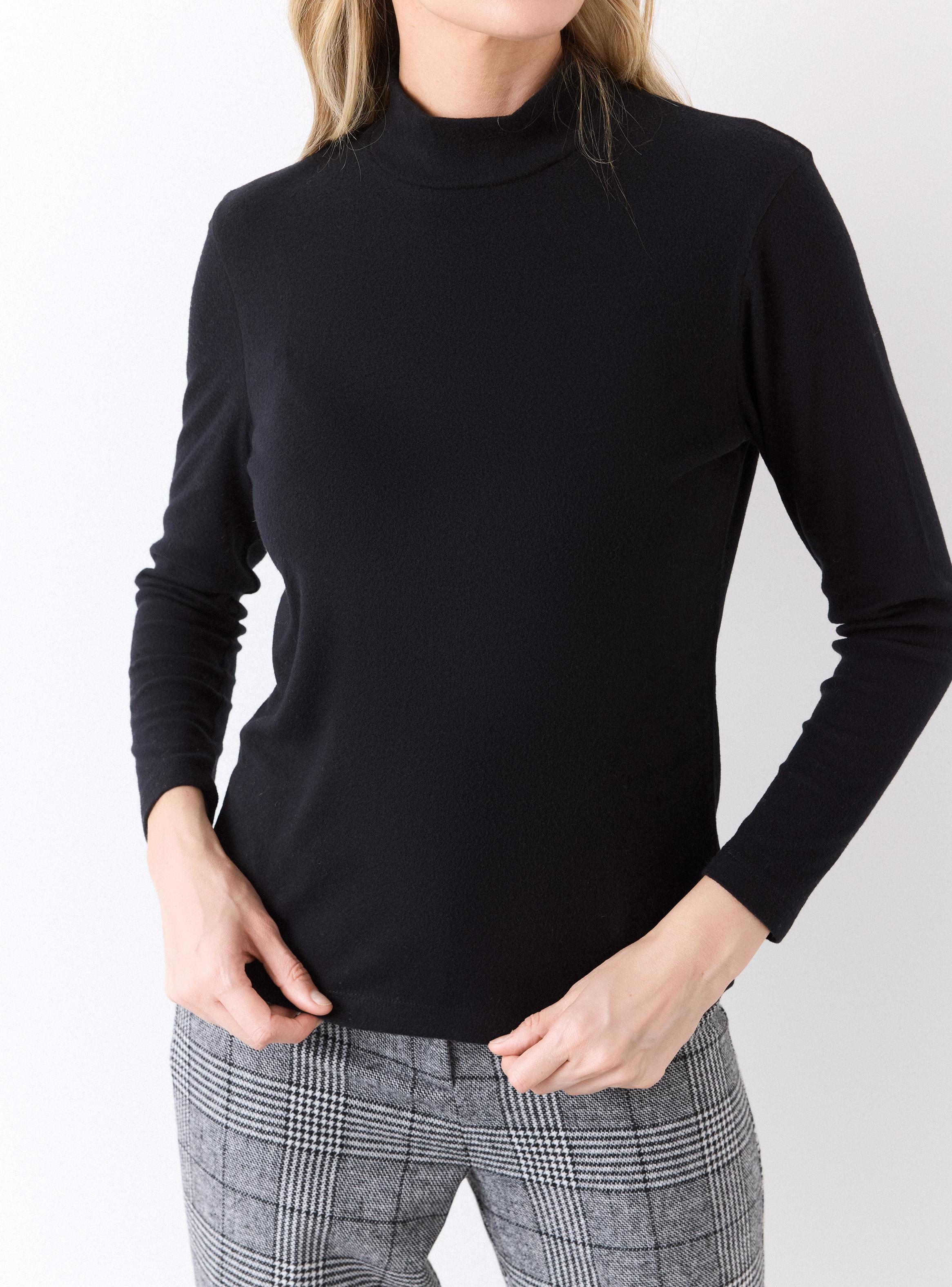 Polera Térmica Cuello Alto-2