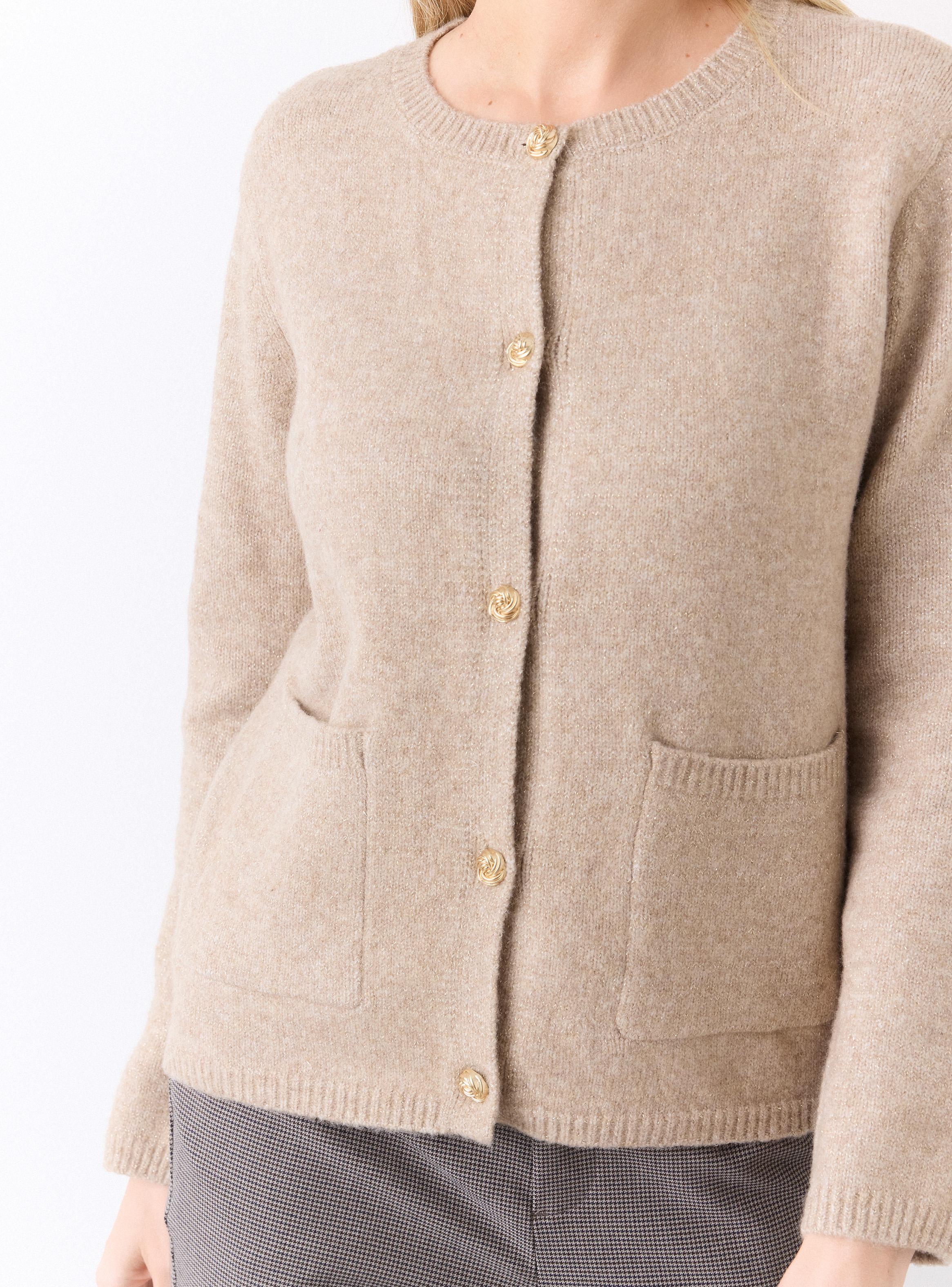 Chaleco Cárdigan con Botones Metálicos-2