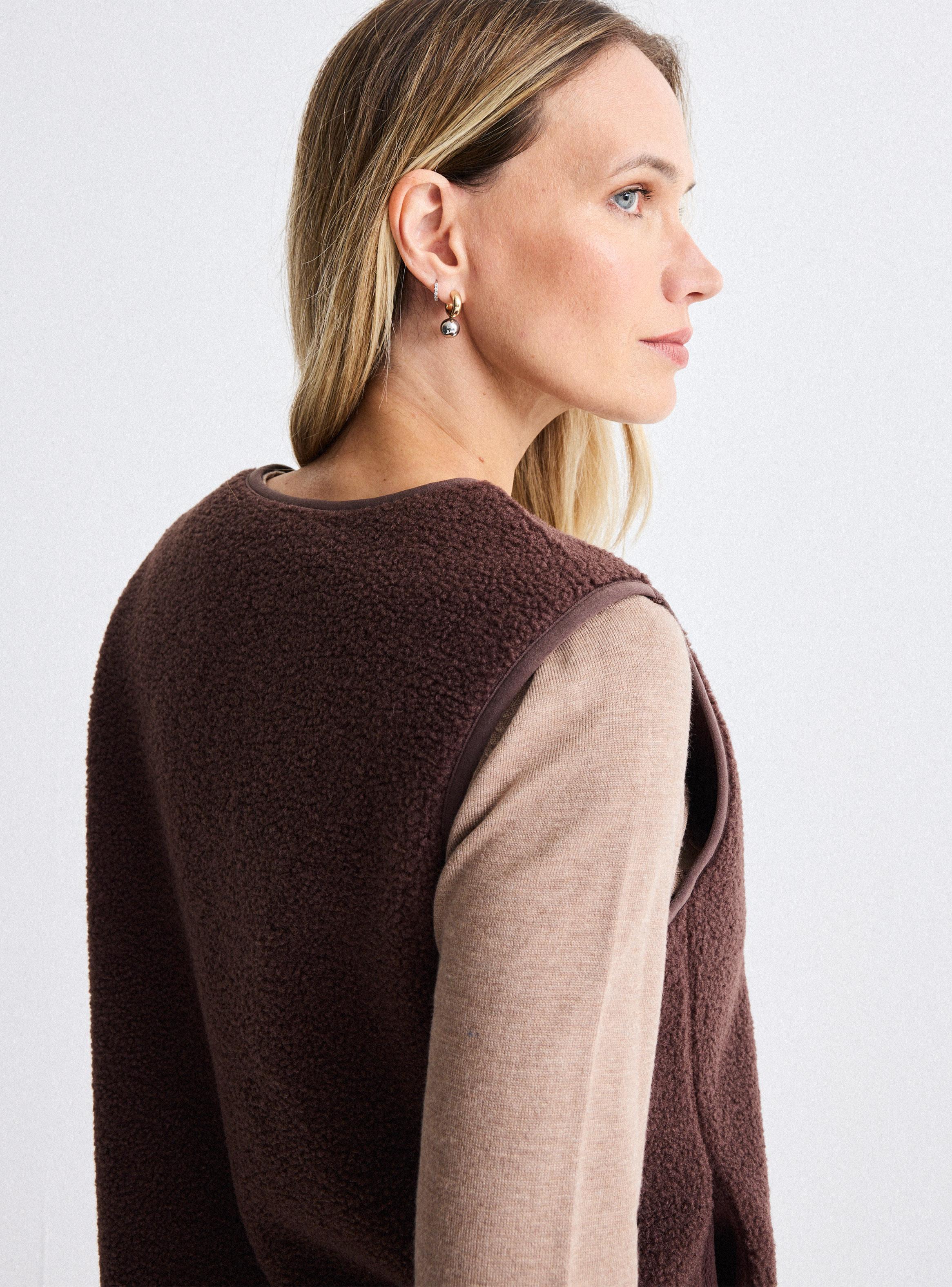 Polar Cierre Frontal con Botones-3