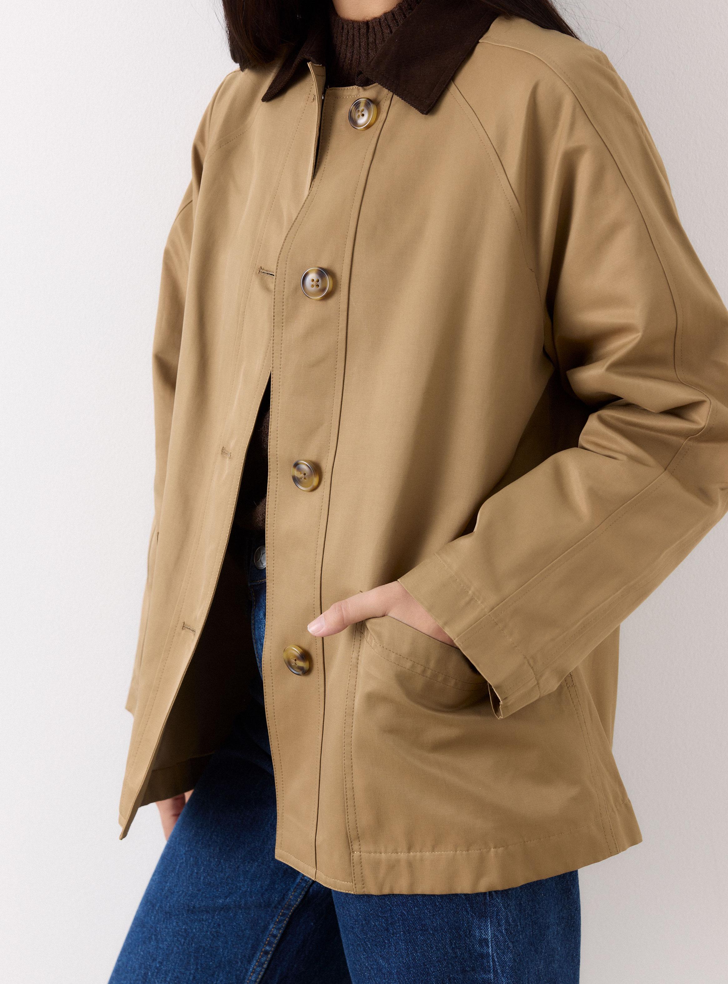 Chaqueta Tela Semi Satinada Manga Raglan-3