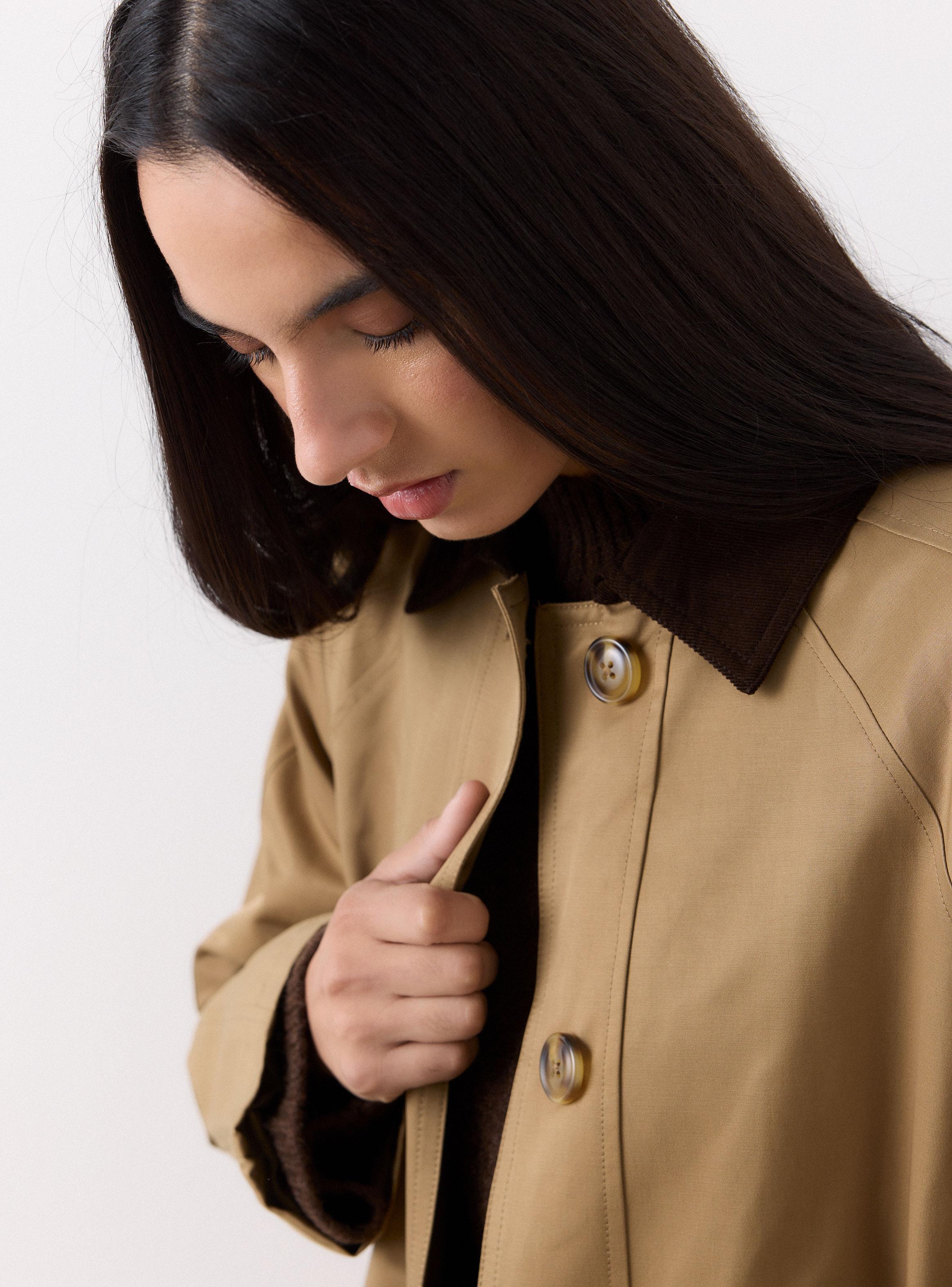 Chaqueta Tela Semi Satinada Manga Raglan-2