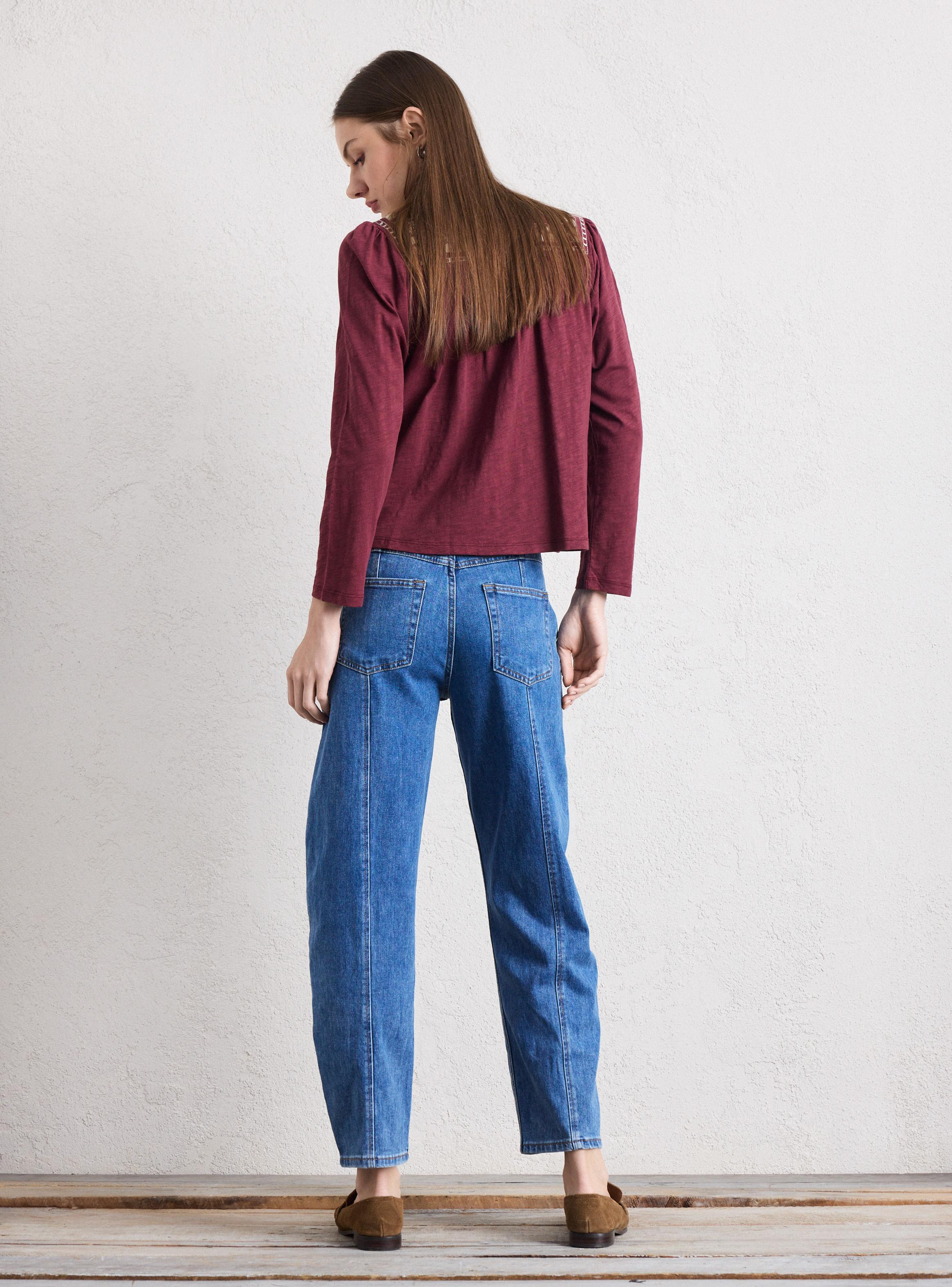 Jeans Ballon Liviano con Corte Central-5