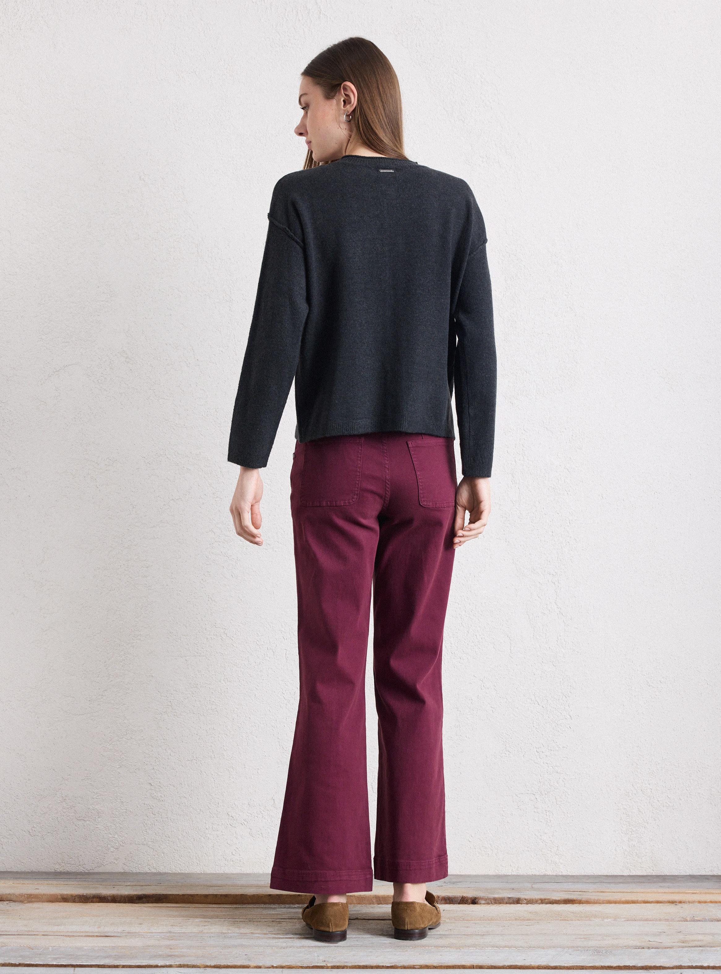 Chaleco con Detalle Enrollado en Cuello y Apertura-5