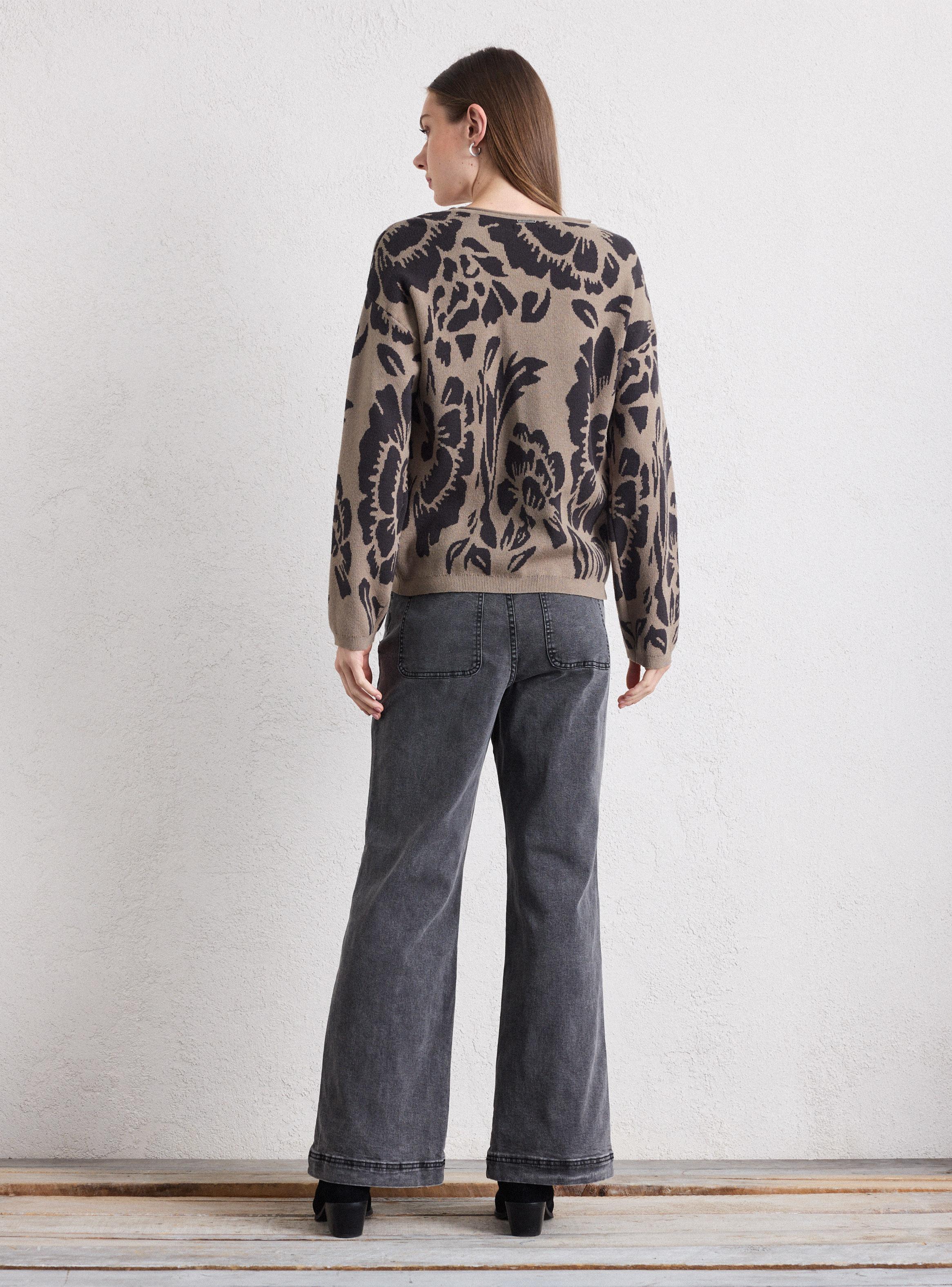 Sweater Jacquard con Cuello Enrollado-5
