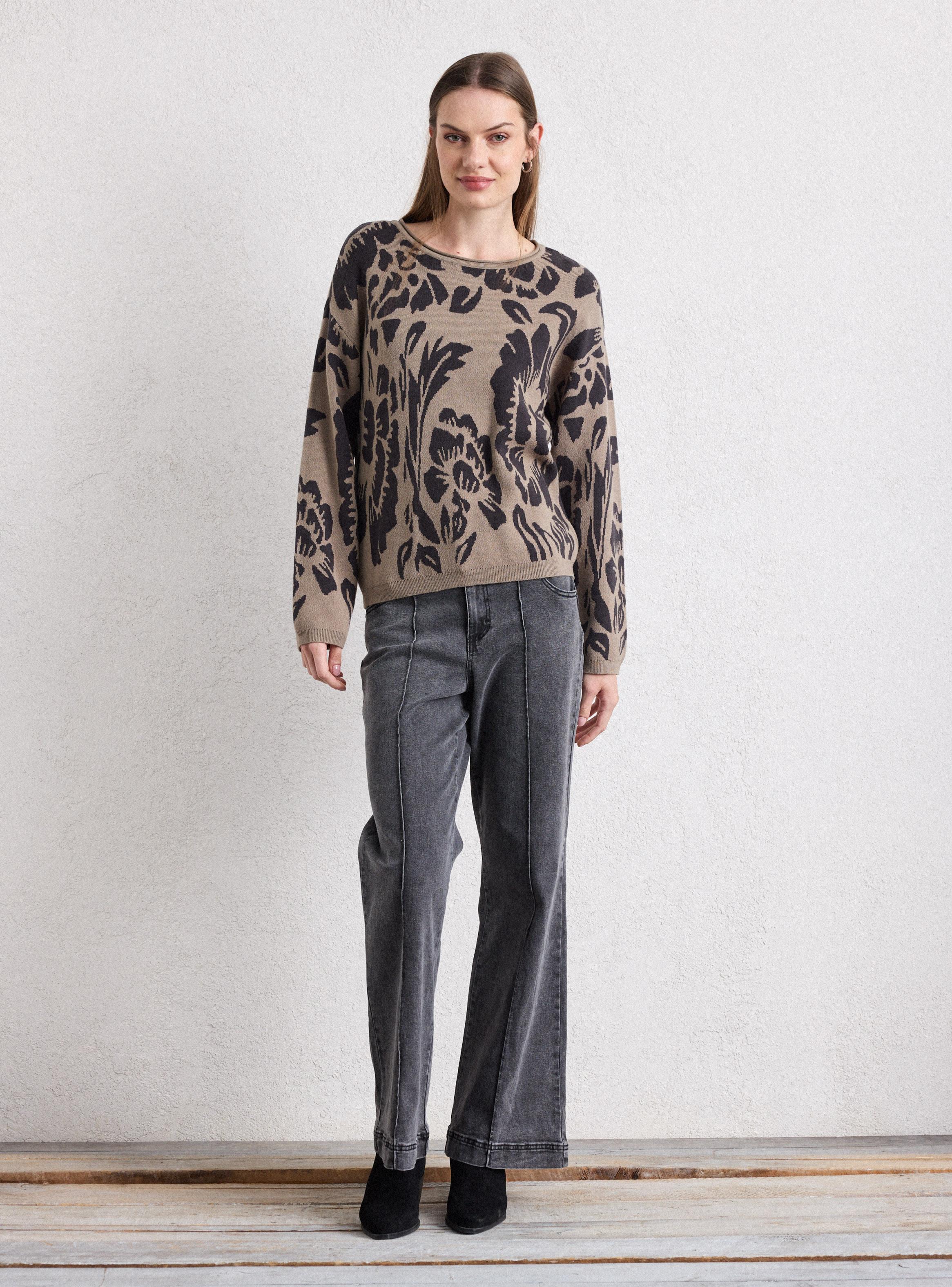 Sweater Jacquard con Cuello Enrollado-4