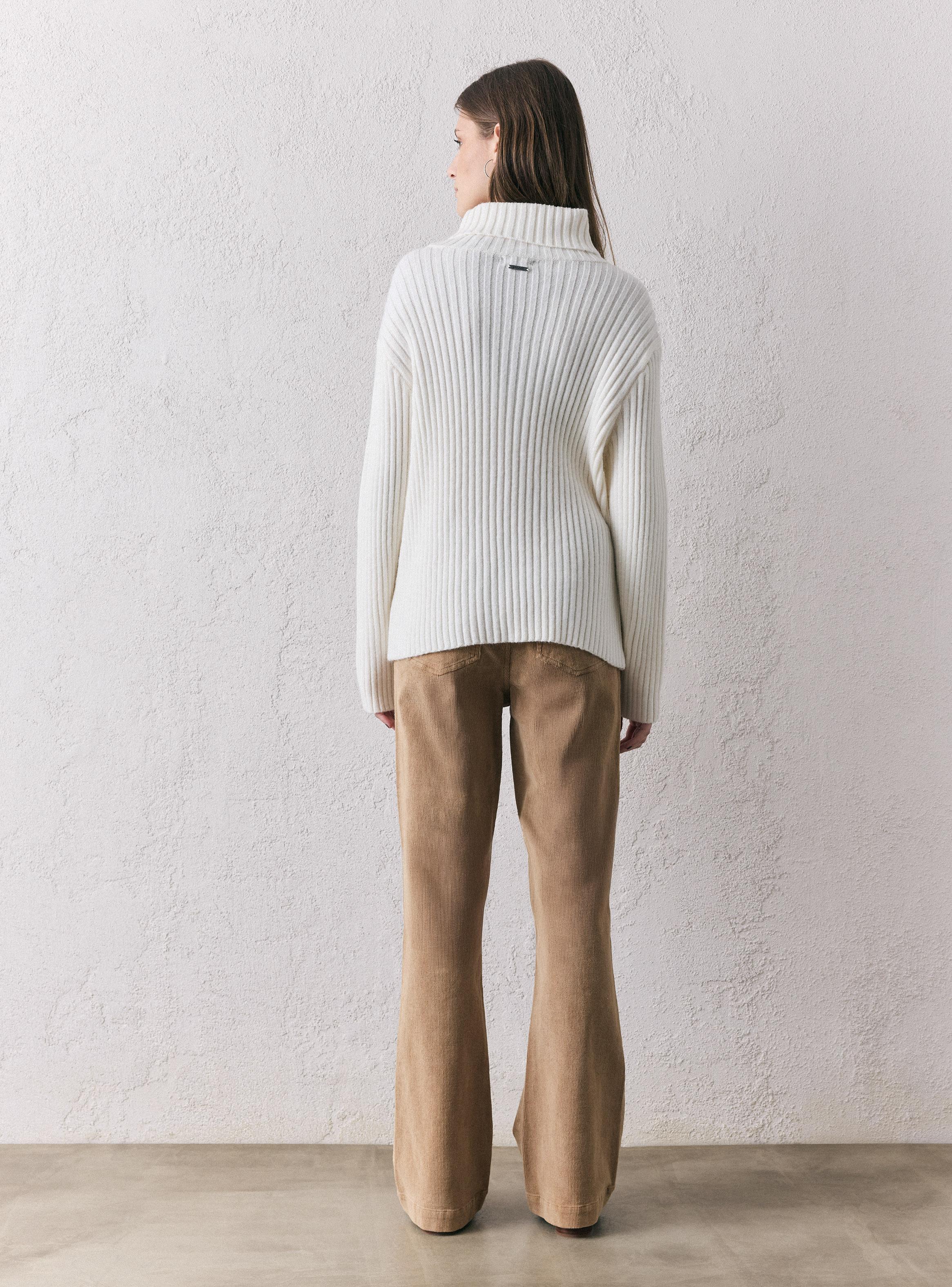 Sweater Acanalado Color-5