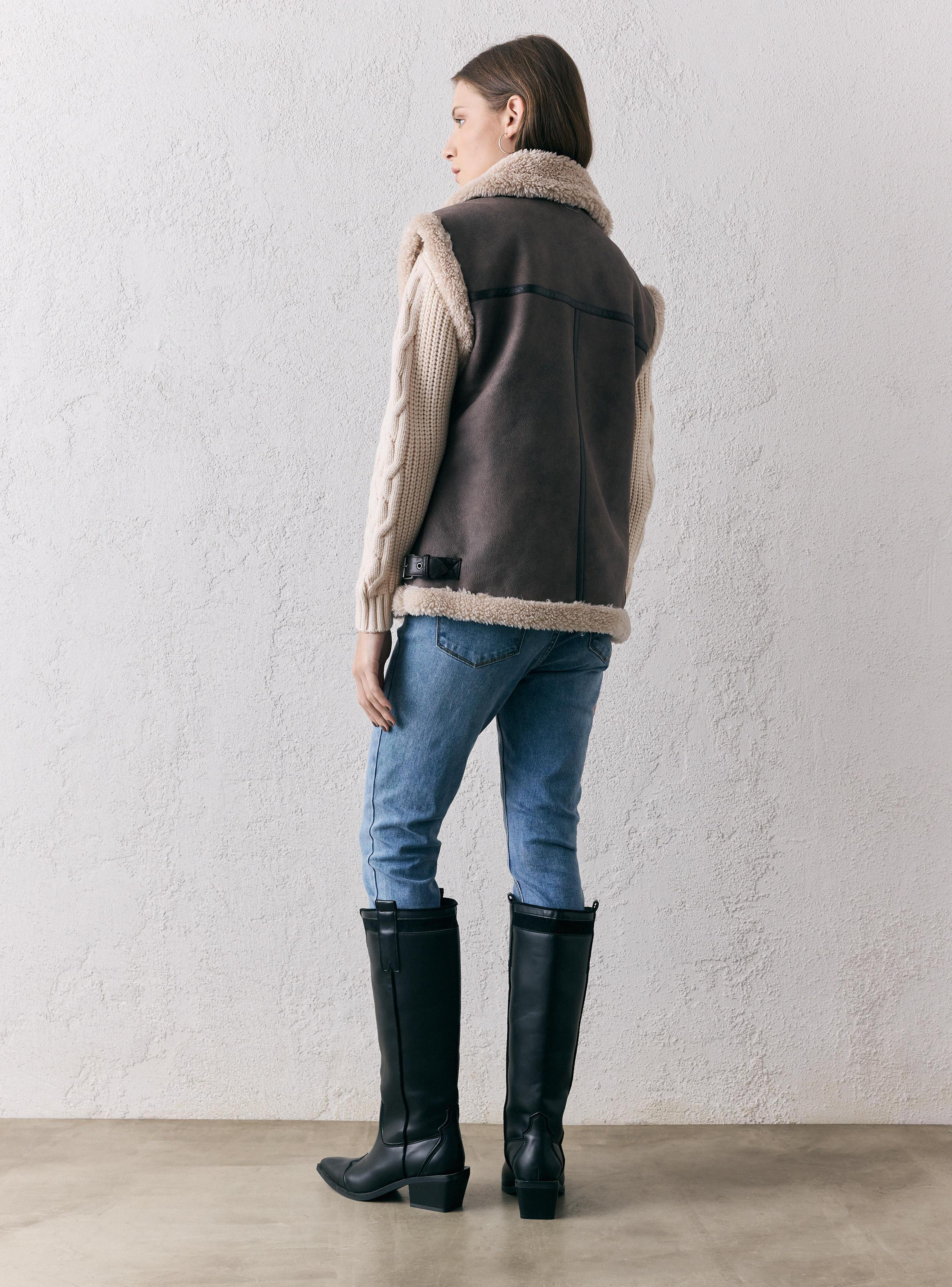 Chaqueta Aviadora sin Mangas con Chiporro-5